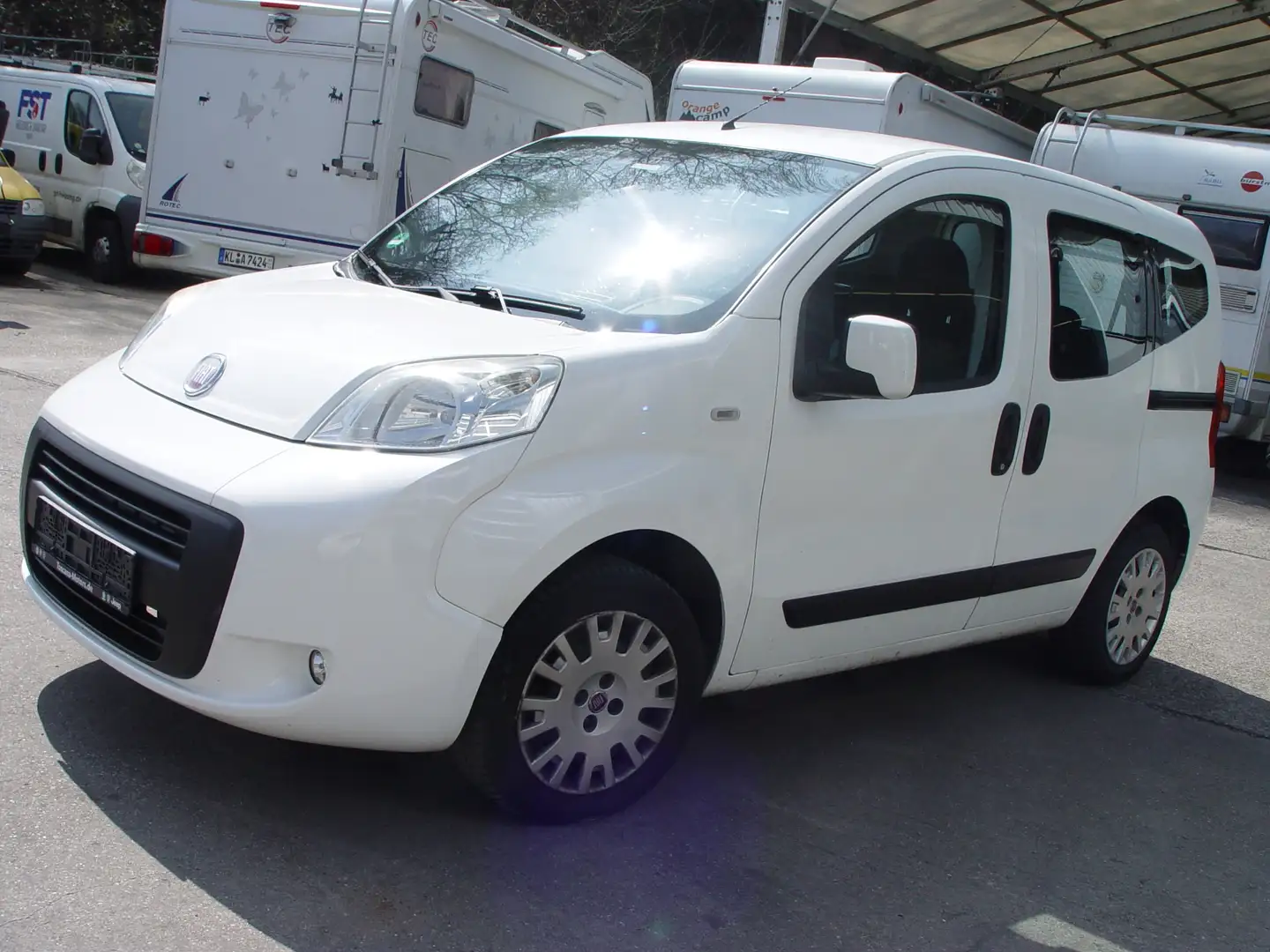 Fiat Qubo Dynamic/ Erdgas und Benzin Weiß - 2