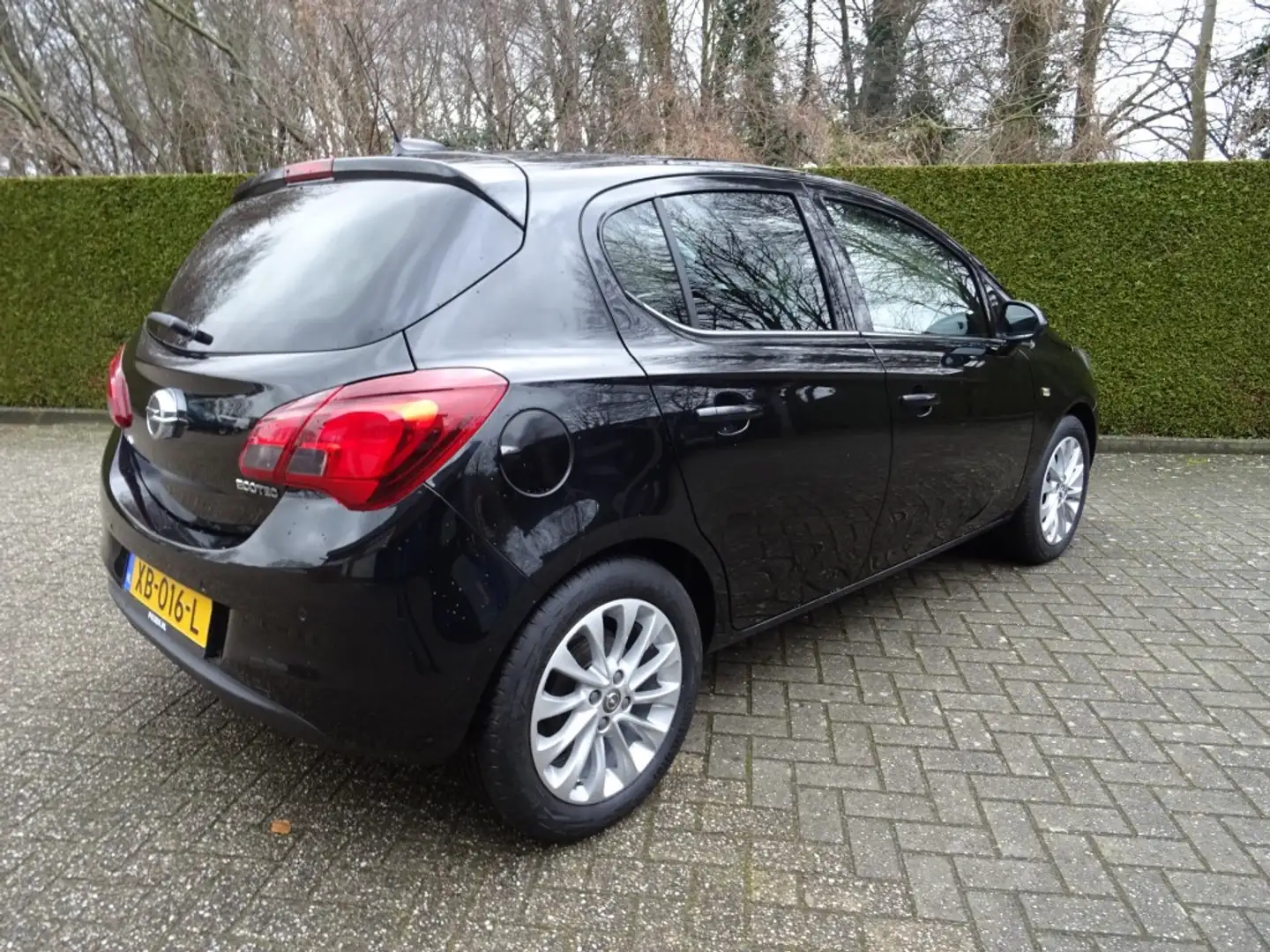 Opel Corsa-e 1.0 TURBO INNOV. CAMERA PDC NAVIGATIE BLUETOOTH Schwarz - 2