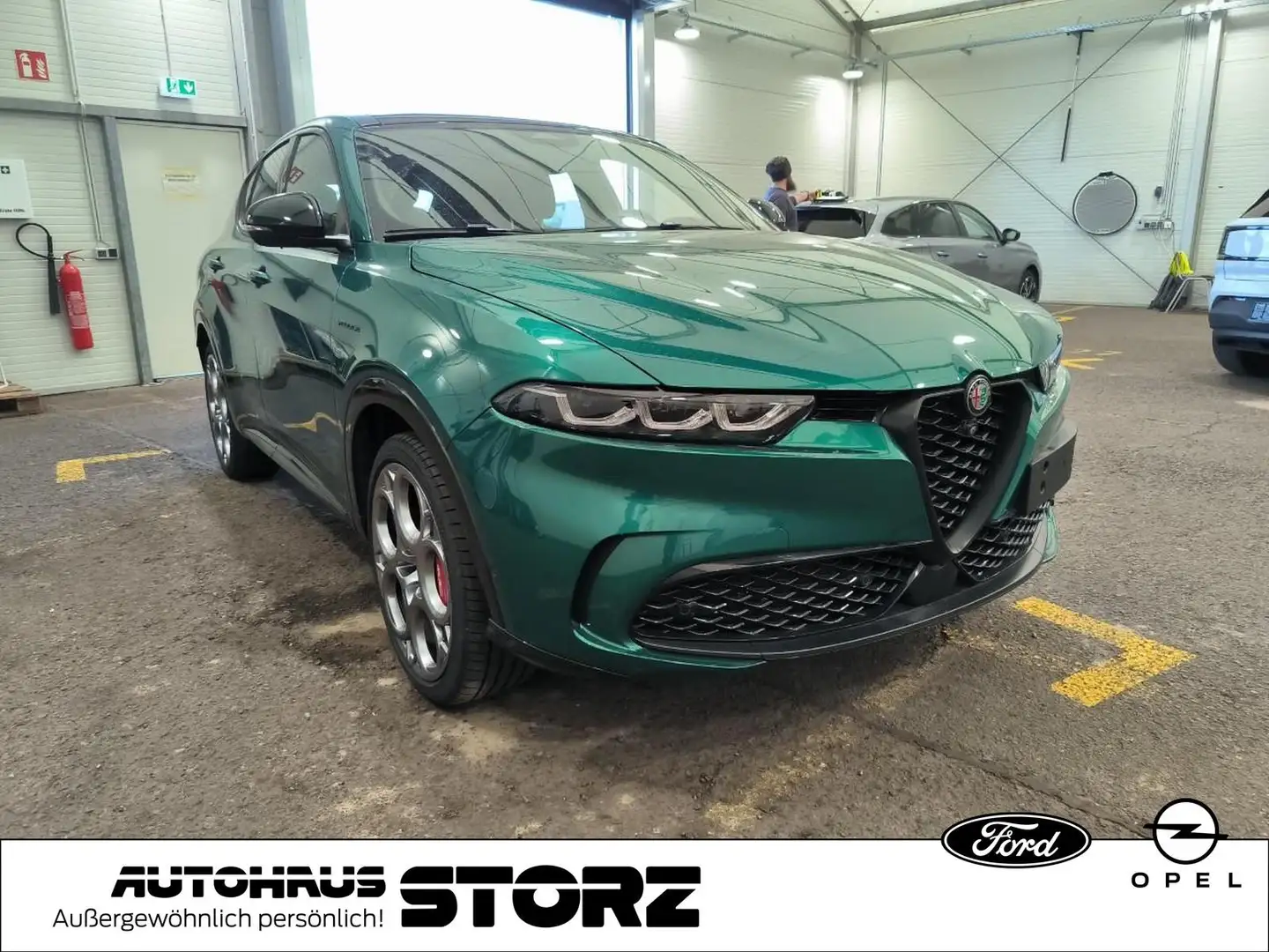 Alfa Romeo Tonale Veloce Plug-In-Hybrid AWD |VELOCE|PANO|ACC|WINTER- Grün - 2