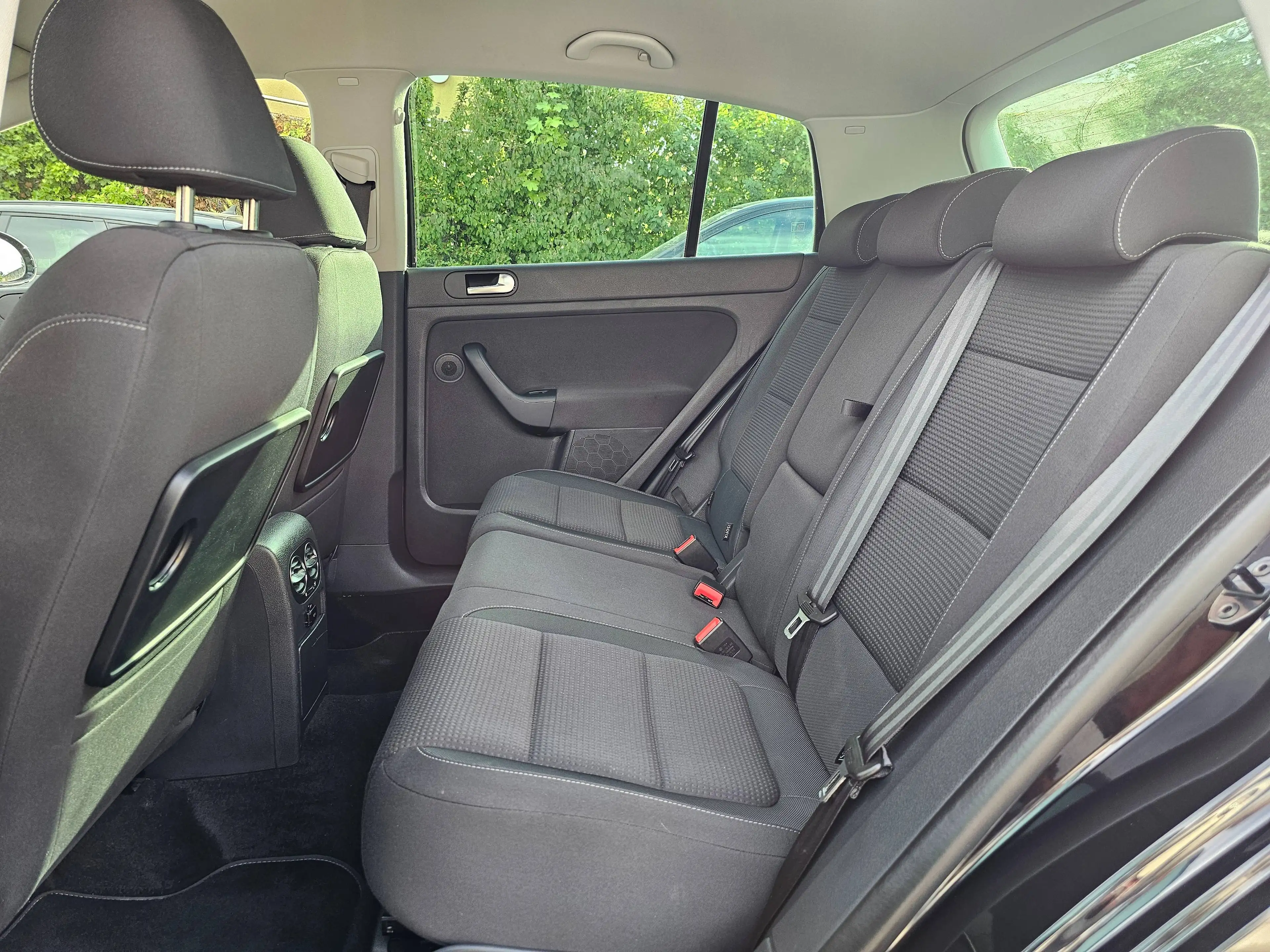 Volkswagen Golf Plus Team 1-Hand scheckheft 1,2 — photo 11