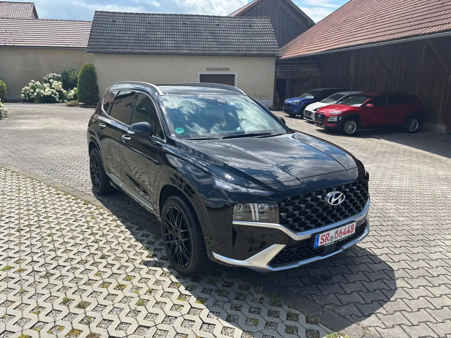Hyundai SANTA FE Signature 4WD++Pano,LED,AHK++ Zwart - 1