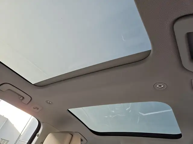 Audi A6 view 16