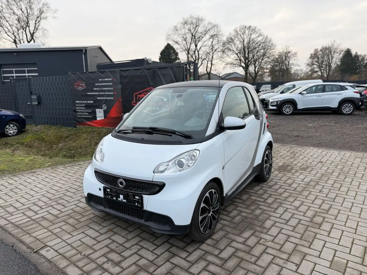 smart forTwo fortwo coupe MHD AUTOMATIK/KLIMA/LEDER Weiß - 1