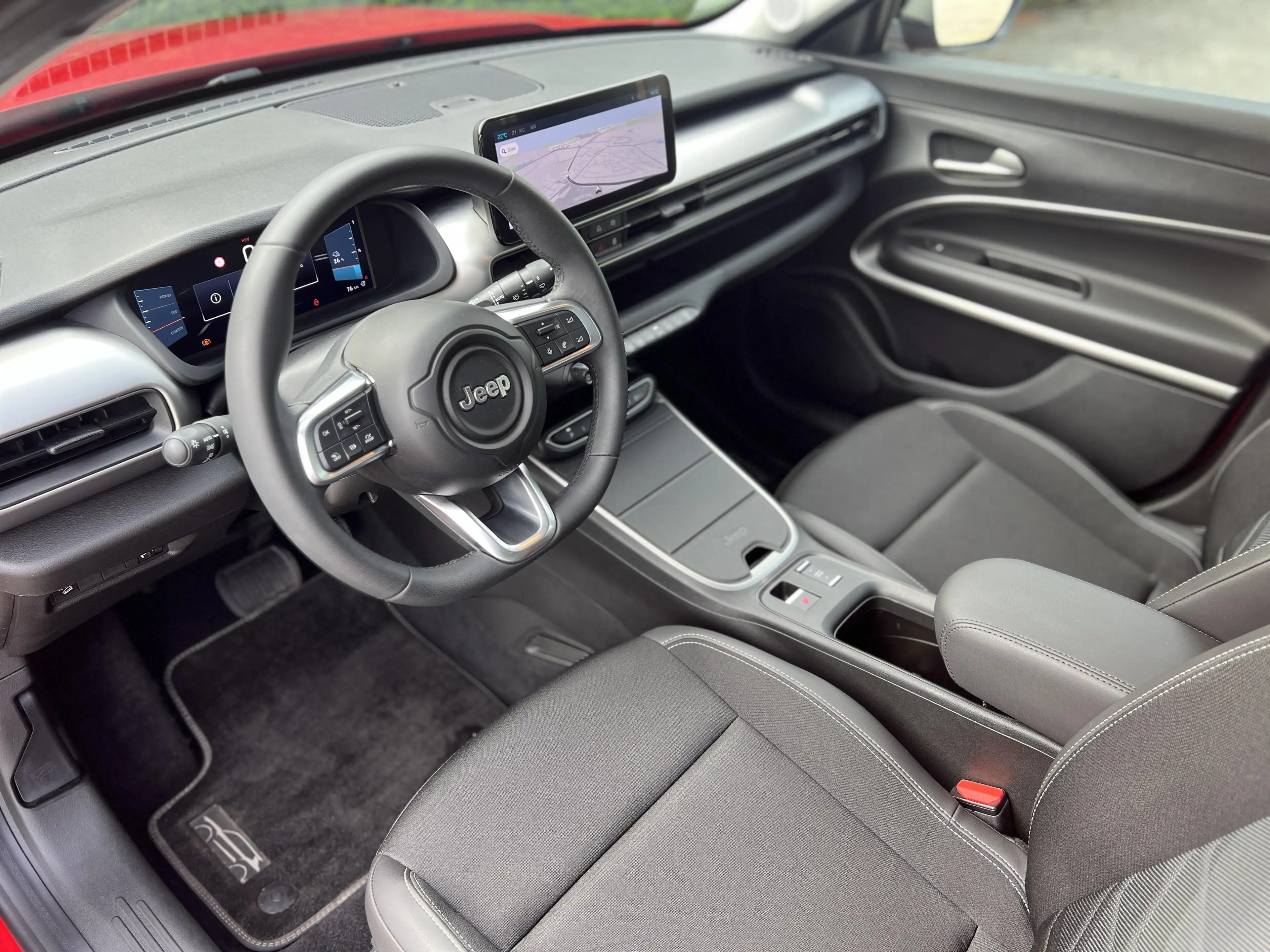 Jeep Avenger Altitude — photo 9