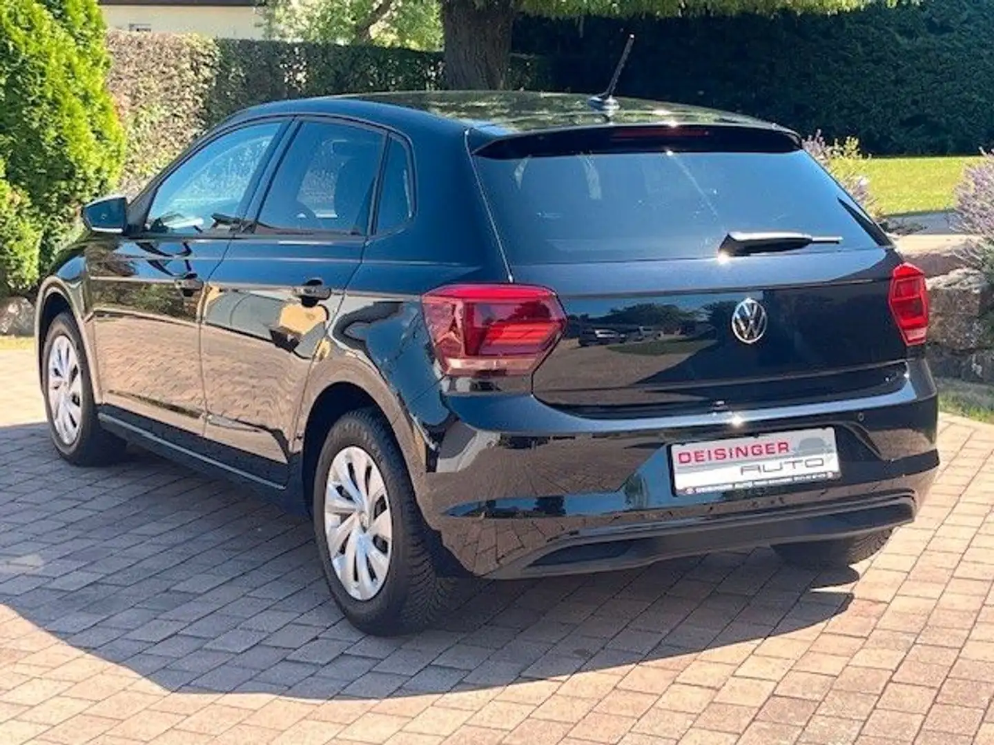 Volkswagen Polo VI Comfortline *DSG*PDC*NAVI*VIRTUAL*SHZ Zwart - 2