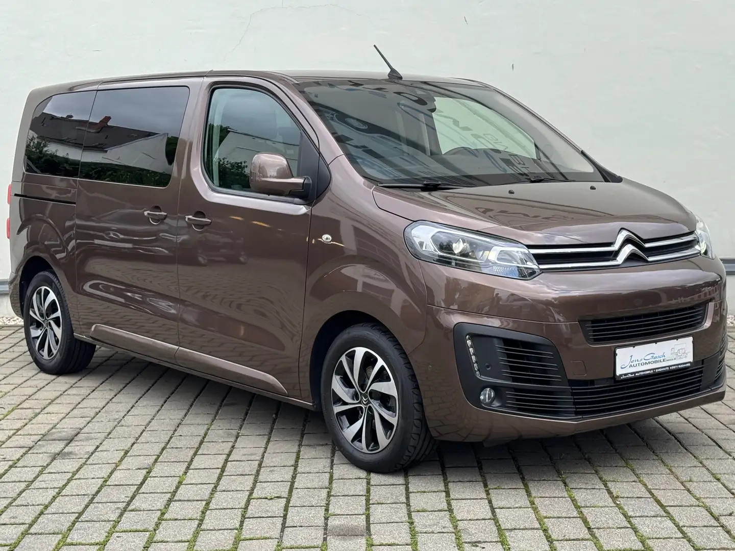 Citroen Spacetourer M 2.0 BlueHDi 180"Feel"L2 Autom/2xKLA/Kamera/Xenon Braun - 1