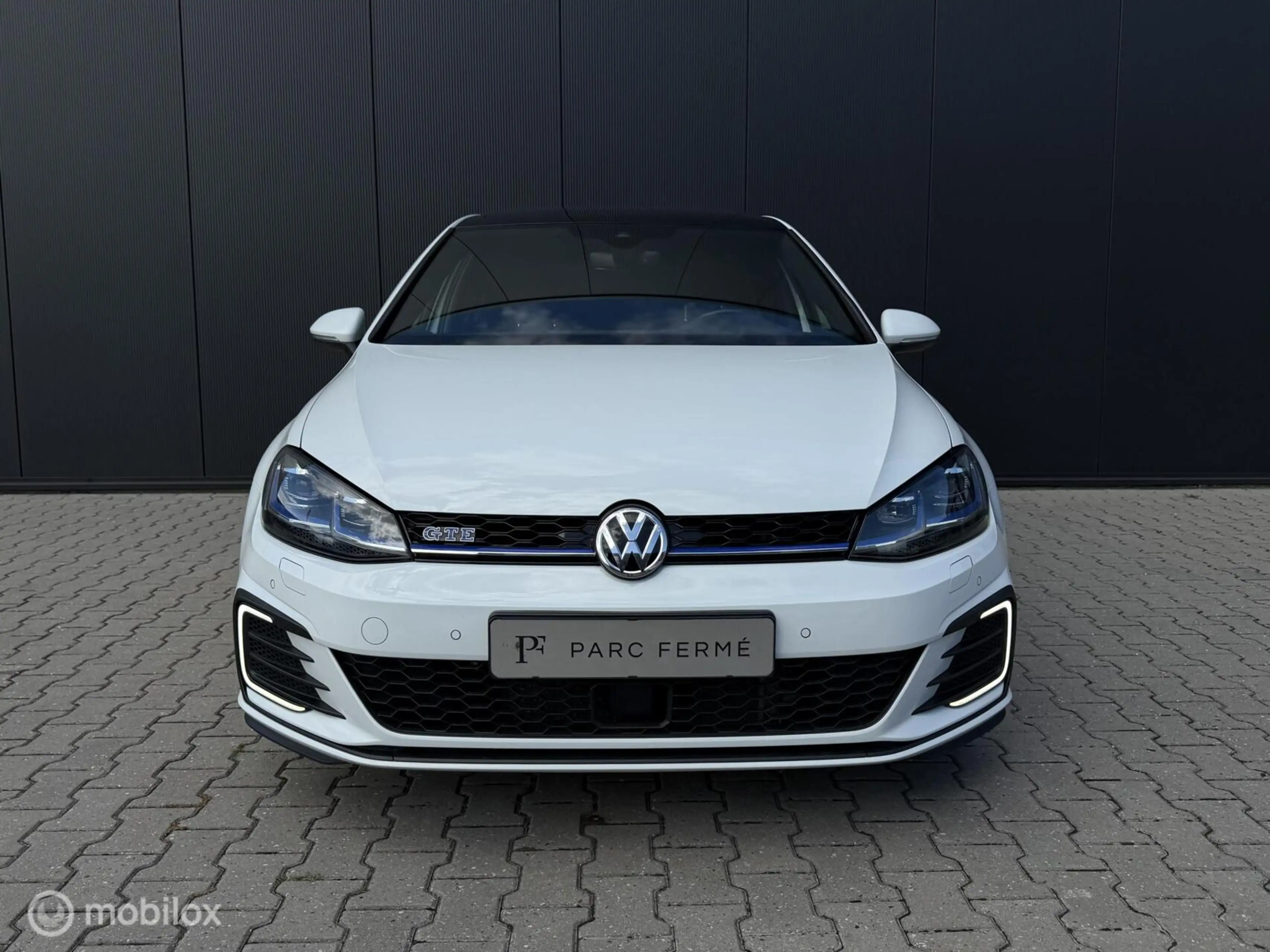 Volkswagen Golf GTE 1.4 TSI PHEV GTE/Pano/Virtual/1e eig/ACC/Cam — photo 7