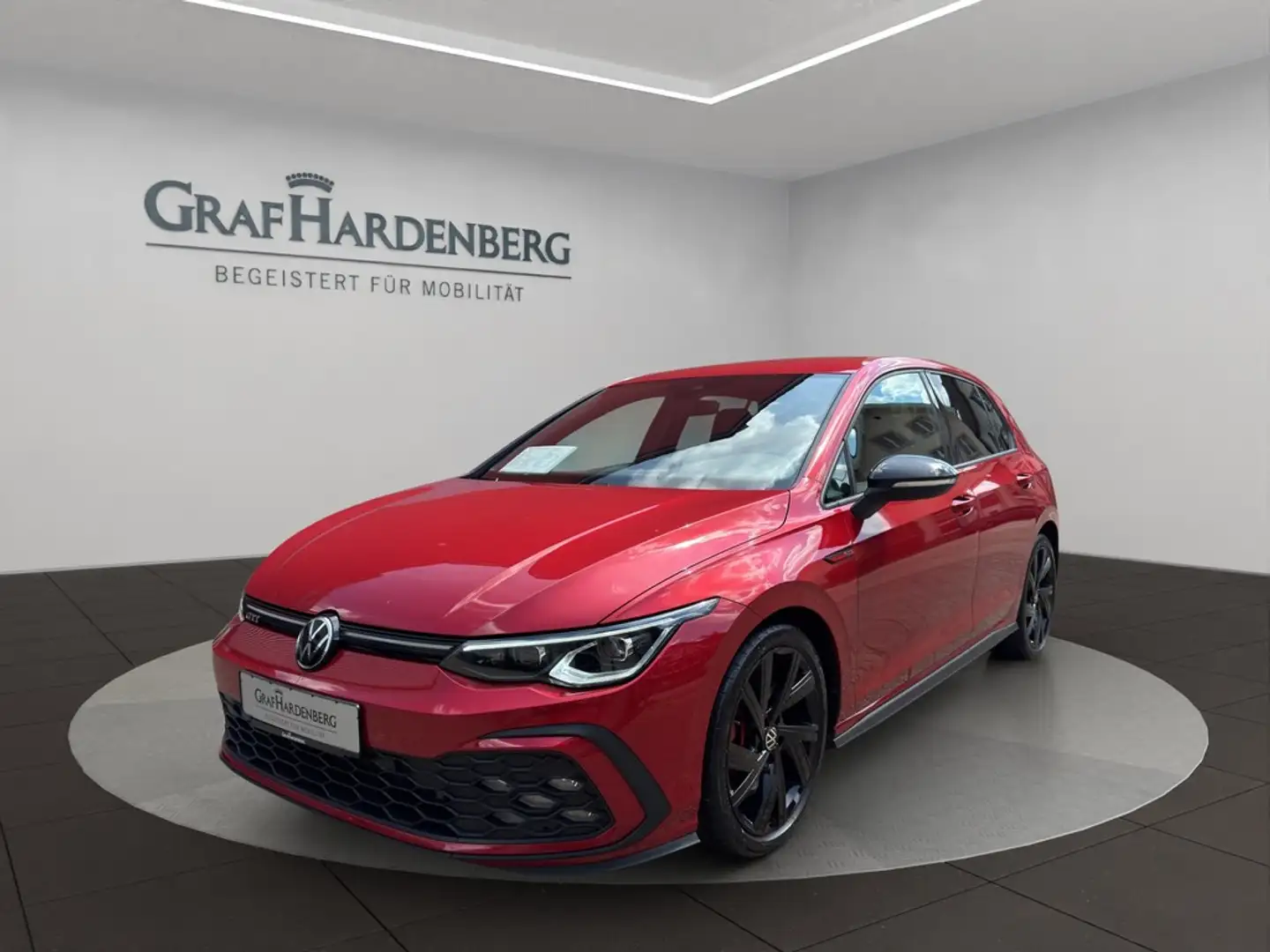 Volkswagen Golf 8 GTI BlackStyle TSI DSG Navi AHK Matrix Rot - 1