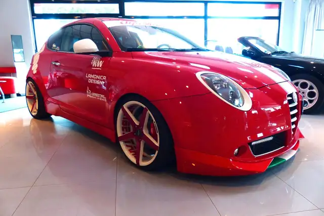 Alfa Romeo MiTo Turismo 1.4 TB 16V 215PS Sonderumbau BOSE