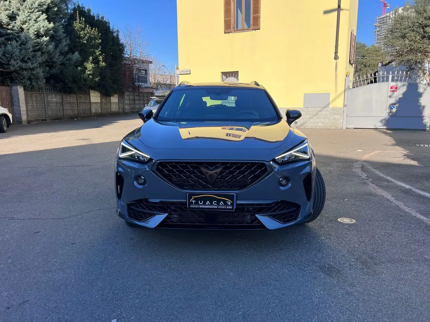 CUPRA Formentor Impulse 1.4 e-HYBRID PHEV Gris - 2