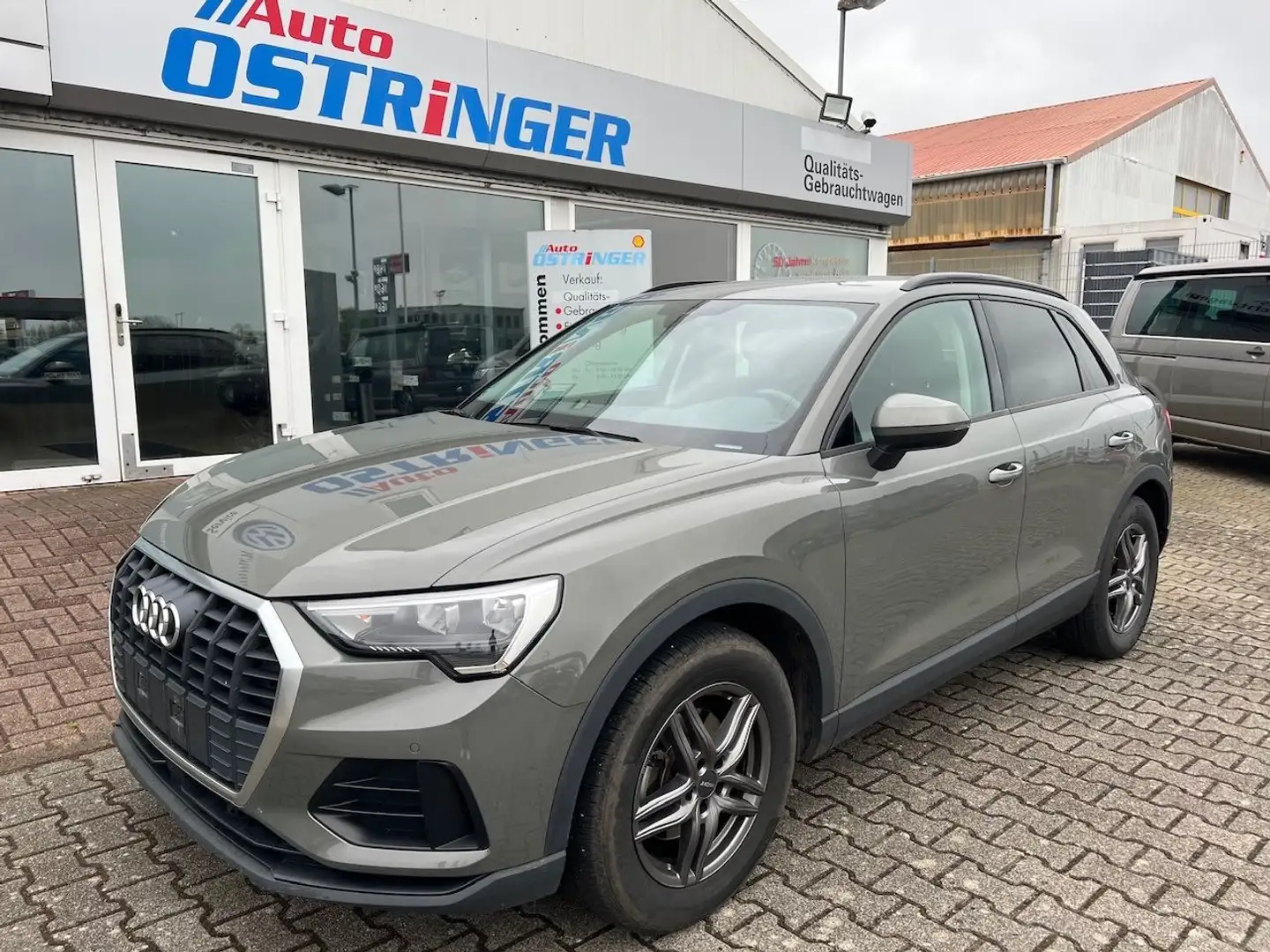 Audi Q3 35 TFSI S-Tronic AppleCar Kamera AHK 8fach Gris - 1