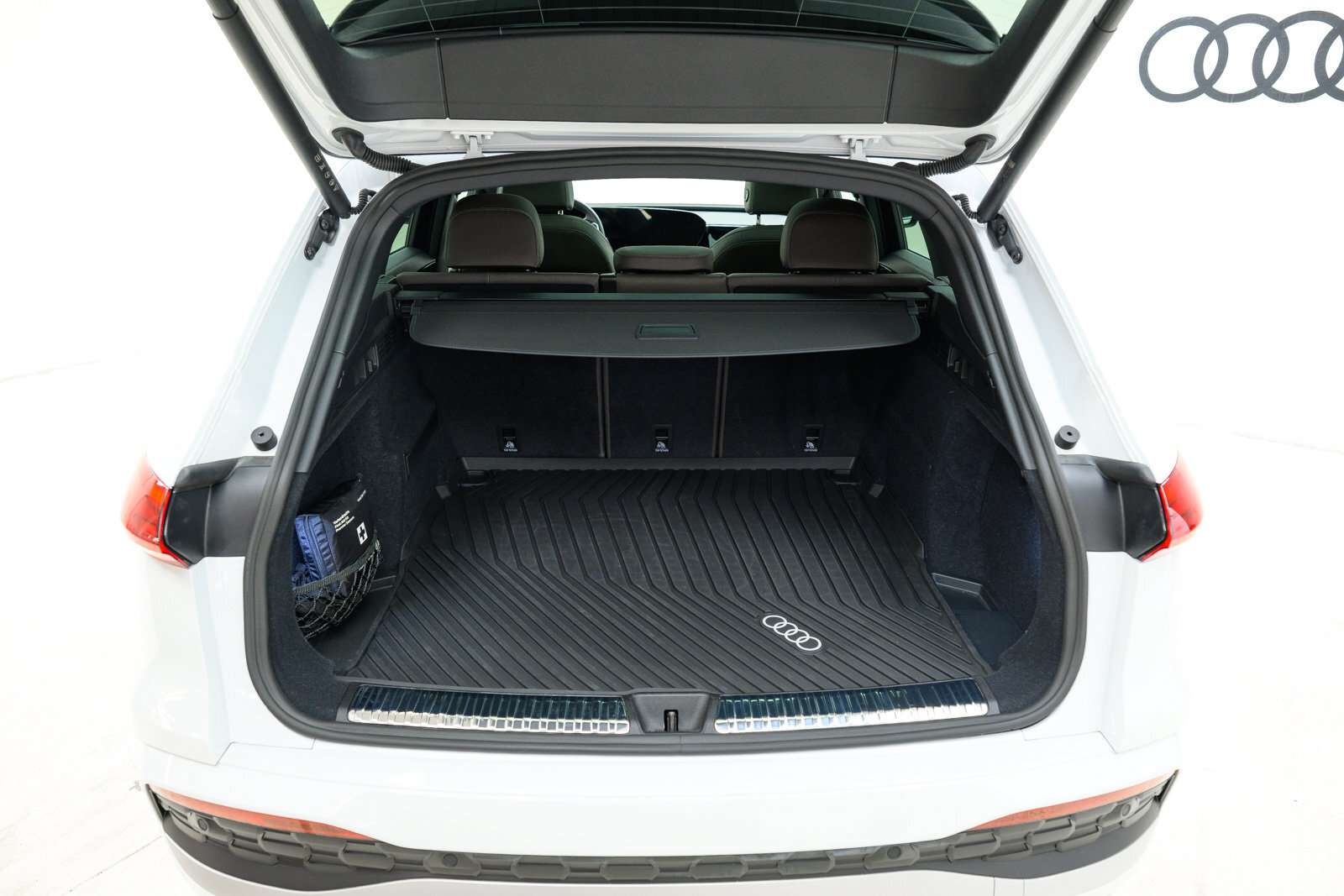 2025 Audi Q5 Progressiv | Sunroof | 360 Camera | Head Up Displa 4 cyl thumb 10