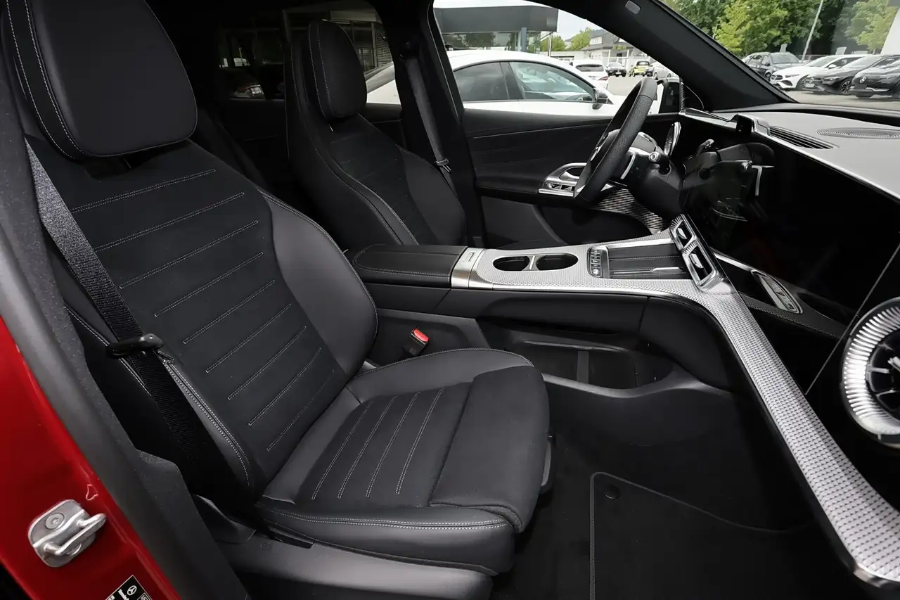Mercedes-Benz GLC 400 4M AMG MBUX+RüKam+DIG-LED+Pano+Night+AHK 4