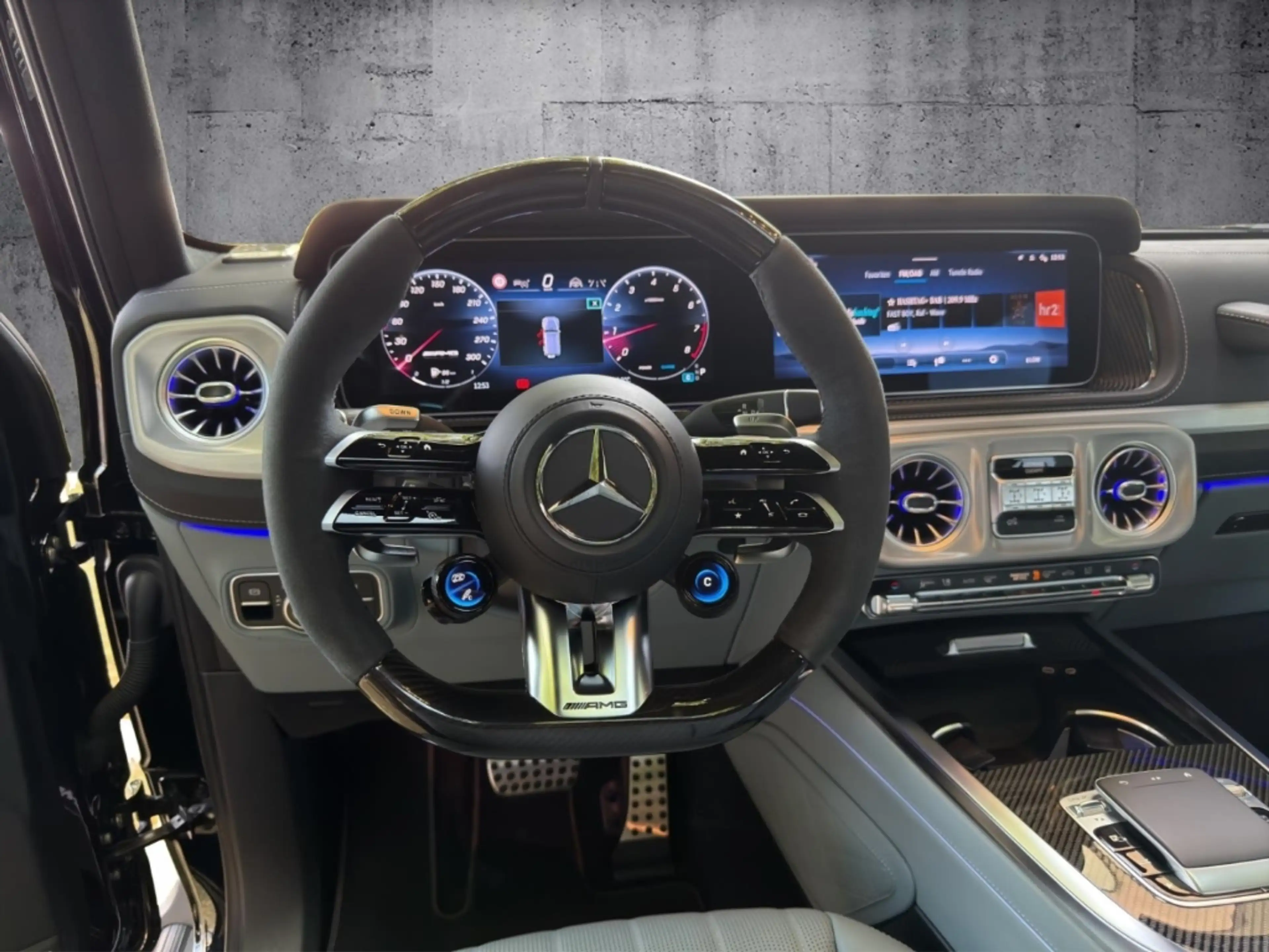 Mercedes-Benz G 63 AMG Superior Carbon AHK Nappa — photo 13