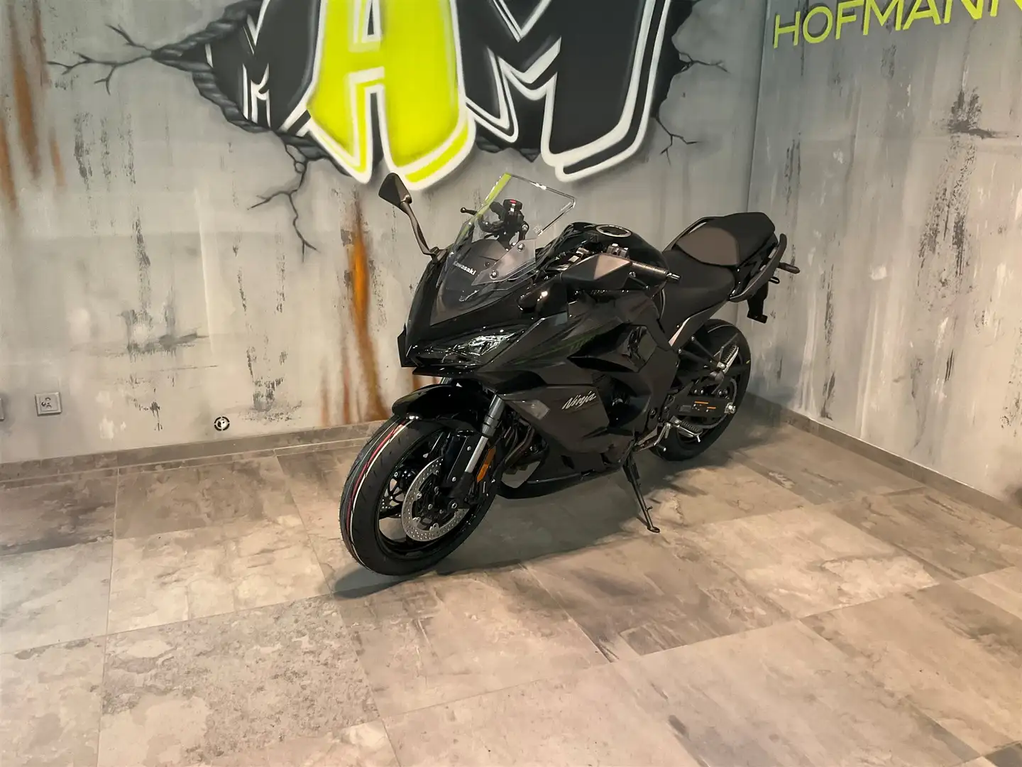 Kawasaki Neu Eingetroffen ! crna - 2