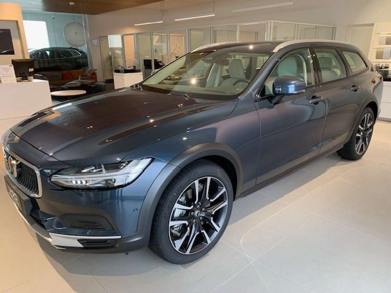 Volvo V90 Cross Country Plus B4 AWD geartronic