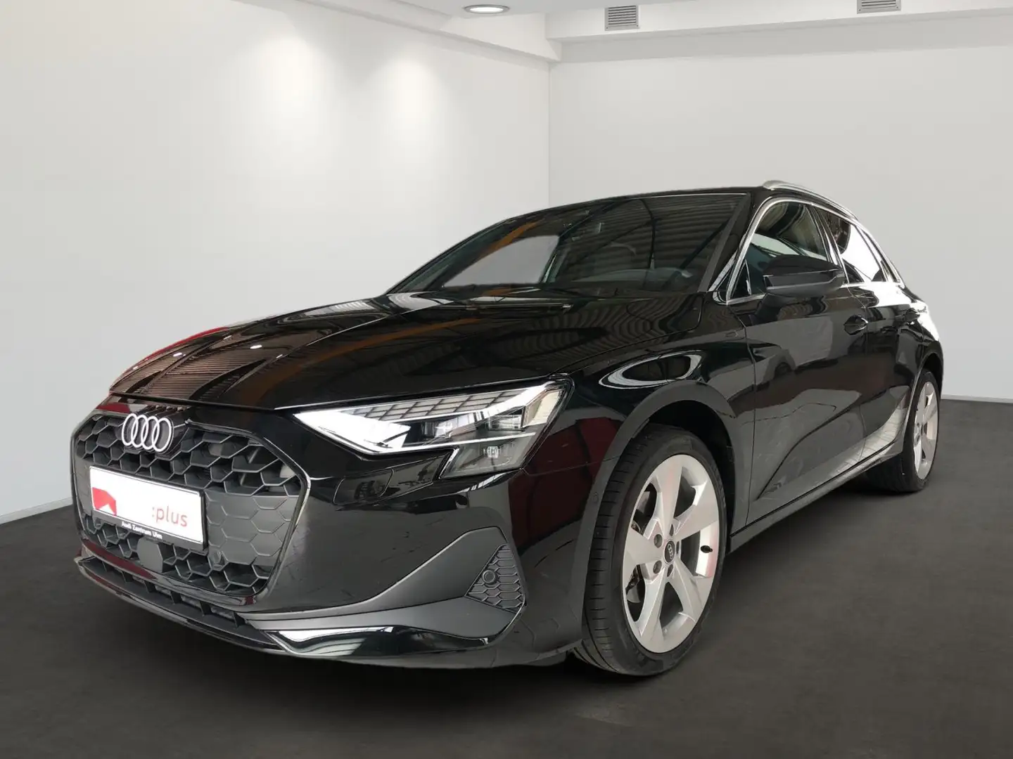 Audi A3 30 TFSI S tronic NAV+ R-KAM LED Zwart - 2