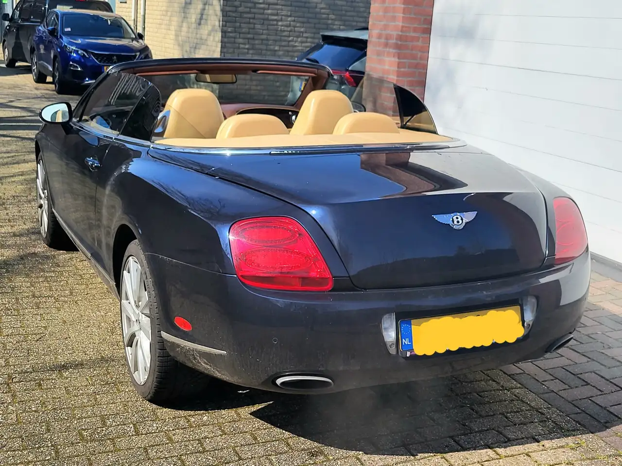 Bentley Continental GTC