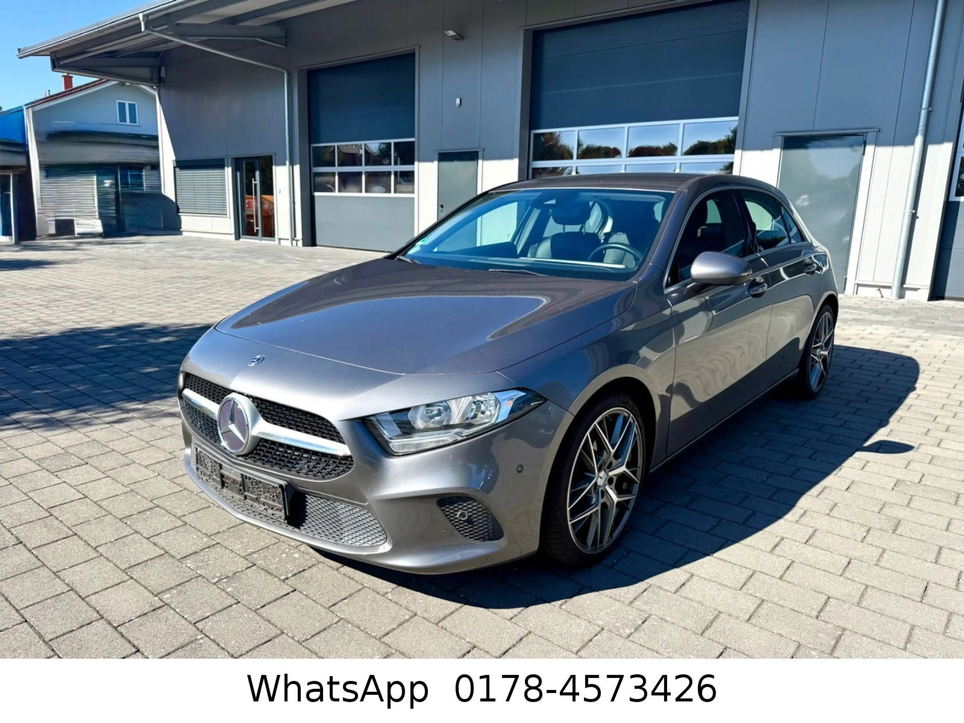 Mercedes-Benz A 200 Progressive Navi/Kamera/19"