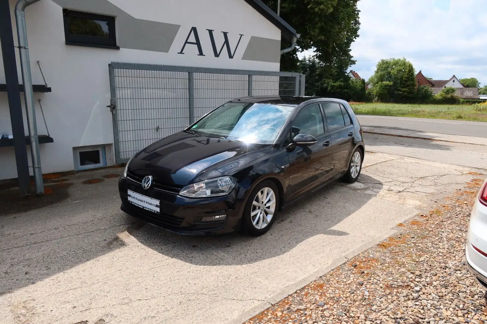 Volkswagen Golf VII Lim. Lounge|2.0 TDI|NAV|Tempomat|110 KW Zwart - 1