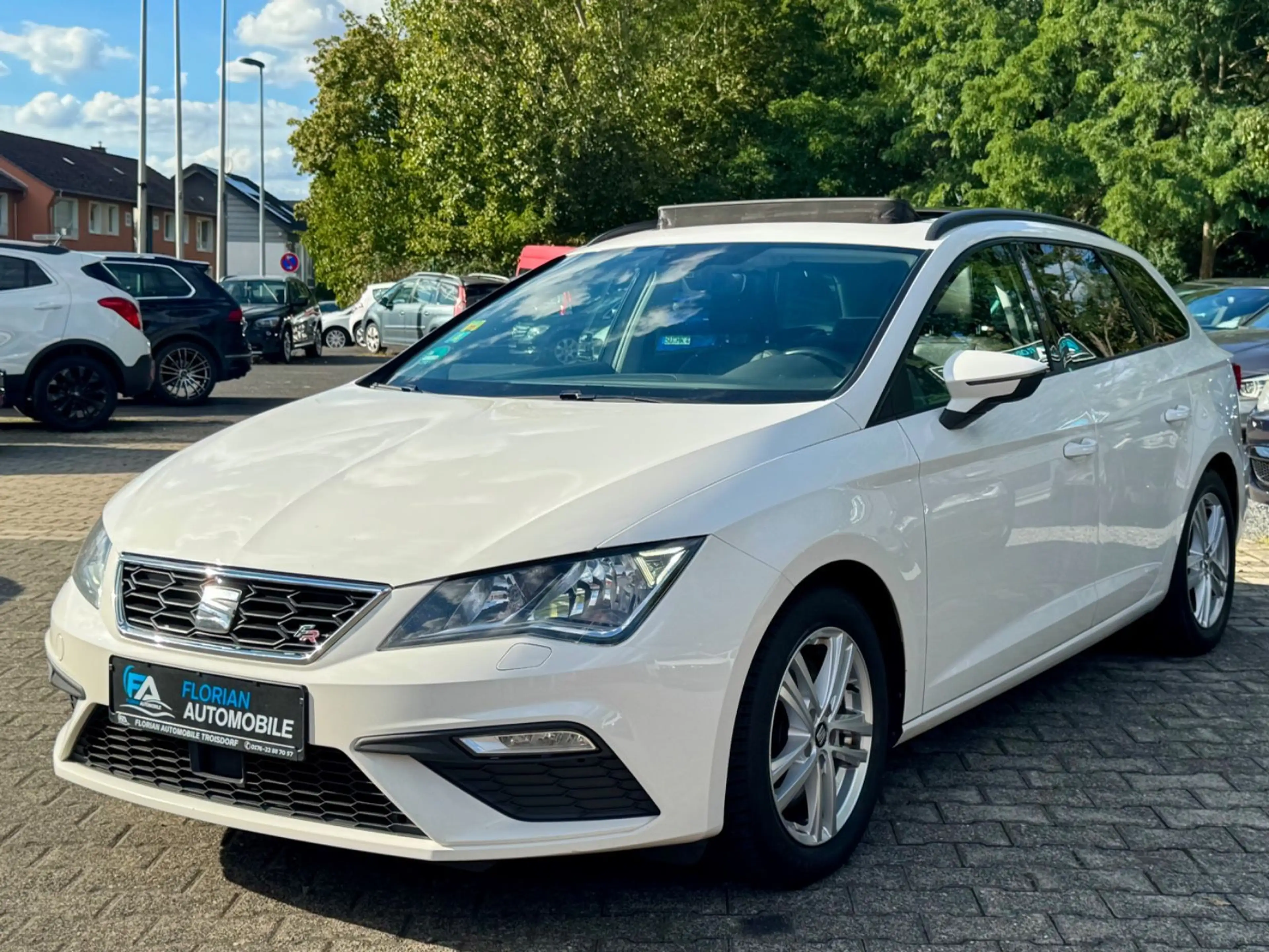 SEAT Leon ST FR Line 2.0 TDI Automatik*Leder*Panorama — photo 5
