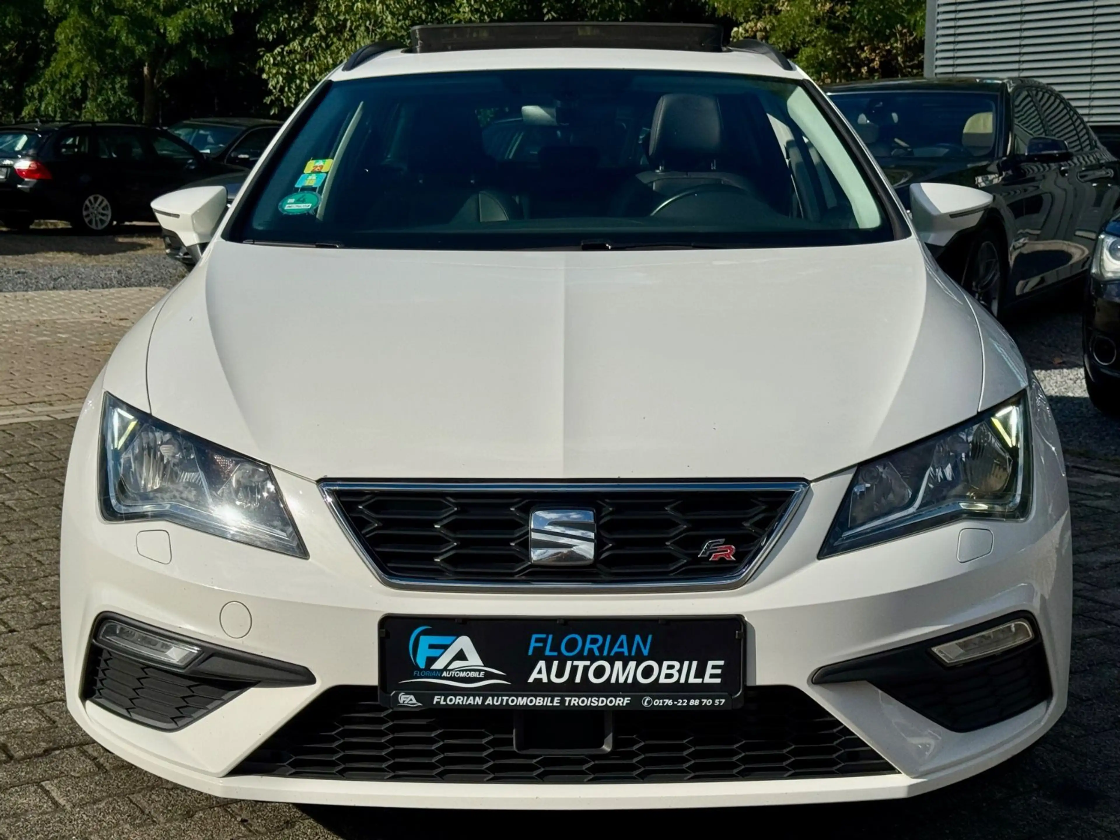 SEAT Leon ST FR Line 2.0 TDI Automatik*Leder*Panorama — photo 4