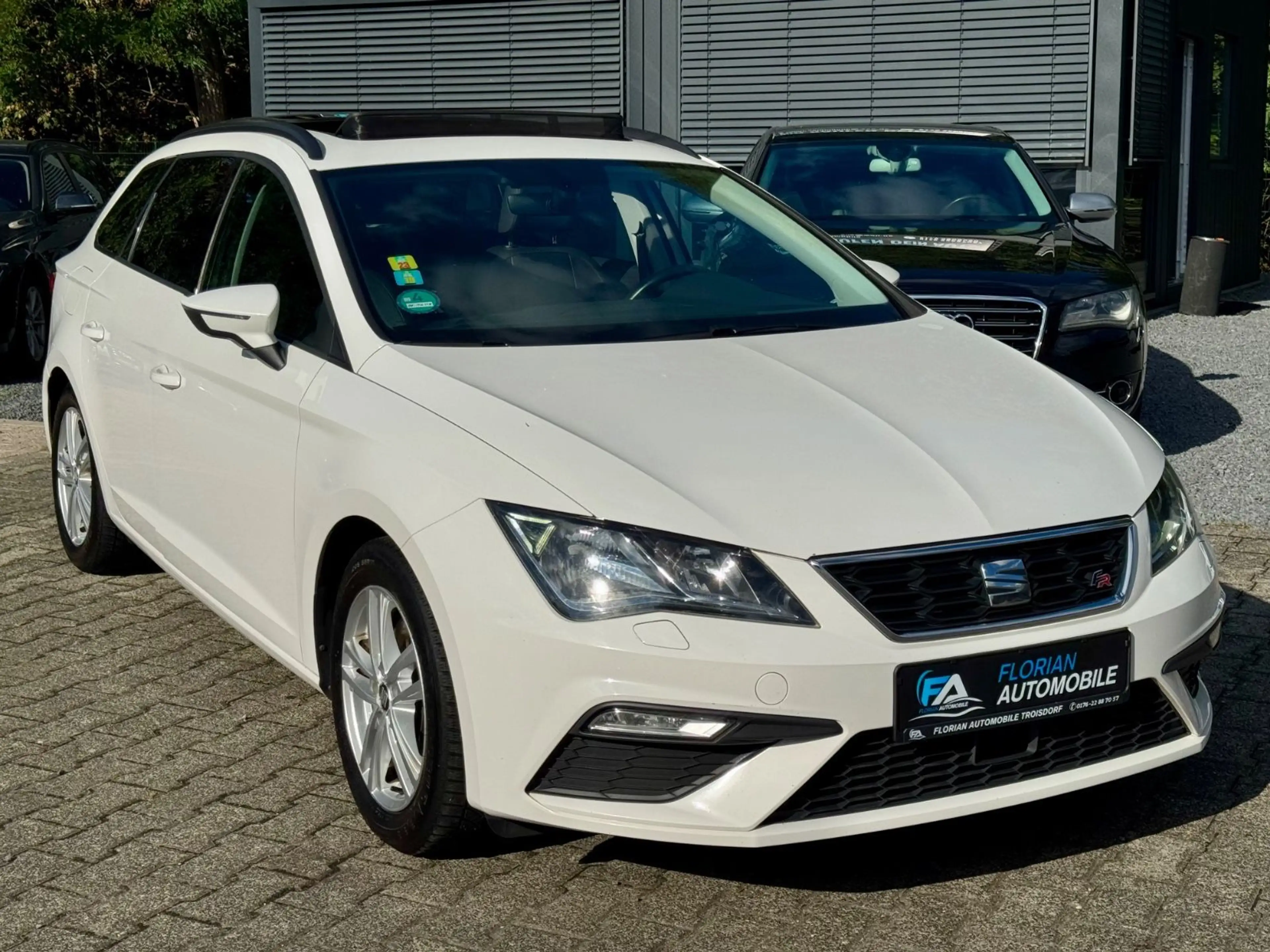 SEAT Leon ST FR Line 2.0 TDI Automatik*Leder*Panorama — photo 2
