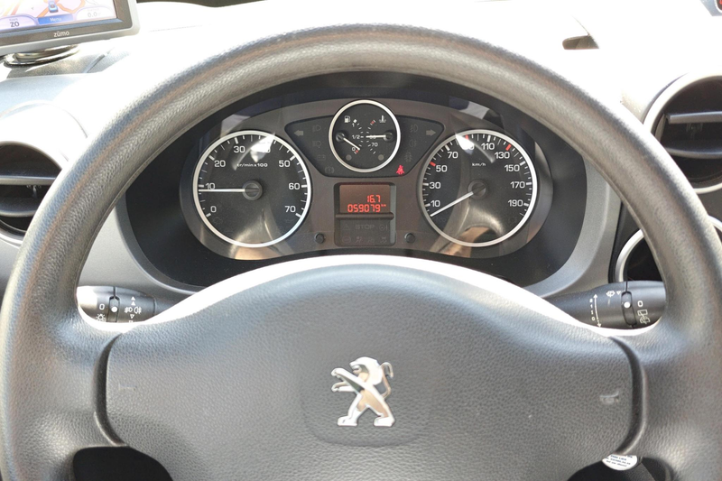 Peugeot Partner Tepee 1.2 PureTech 81kW S/S Tepee Style — photo 10