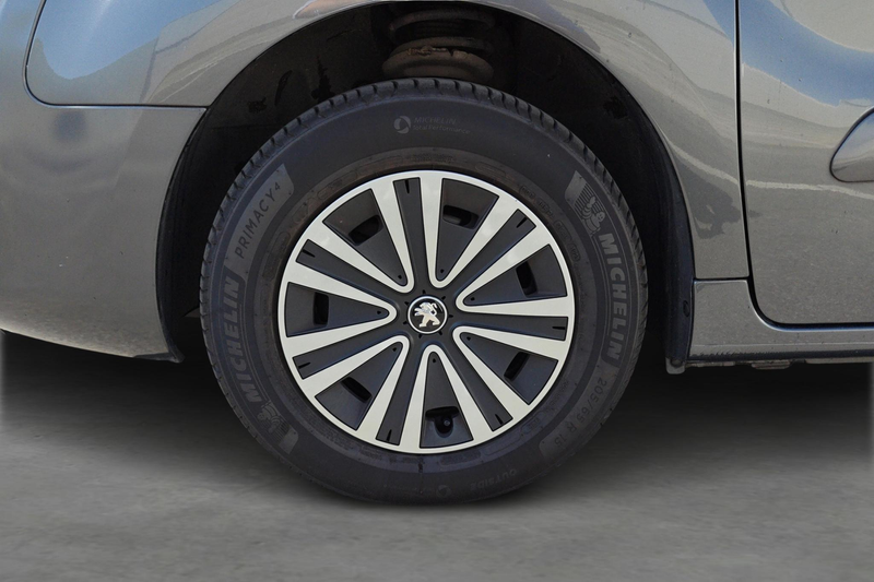 Peugeot Partner Tepee 1.2 PureTech 81kW S/S Tepee Style — photo 11