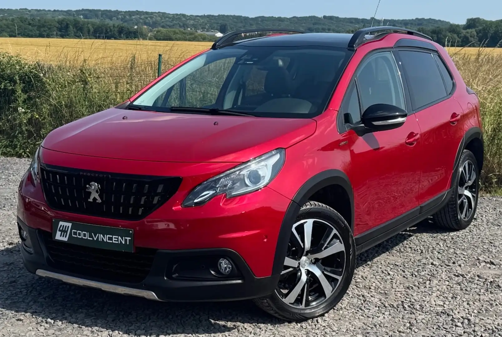 Peugeot 2008 GT Line  - Toit pano - Airco - Sg chauffants - GPS Rouge - 1