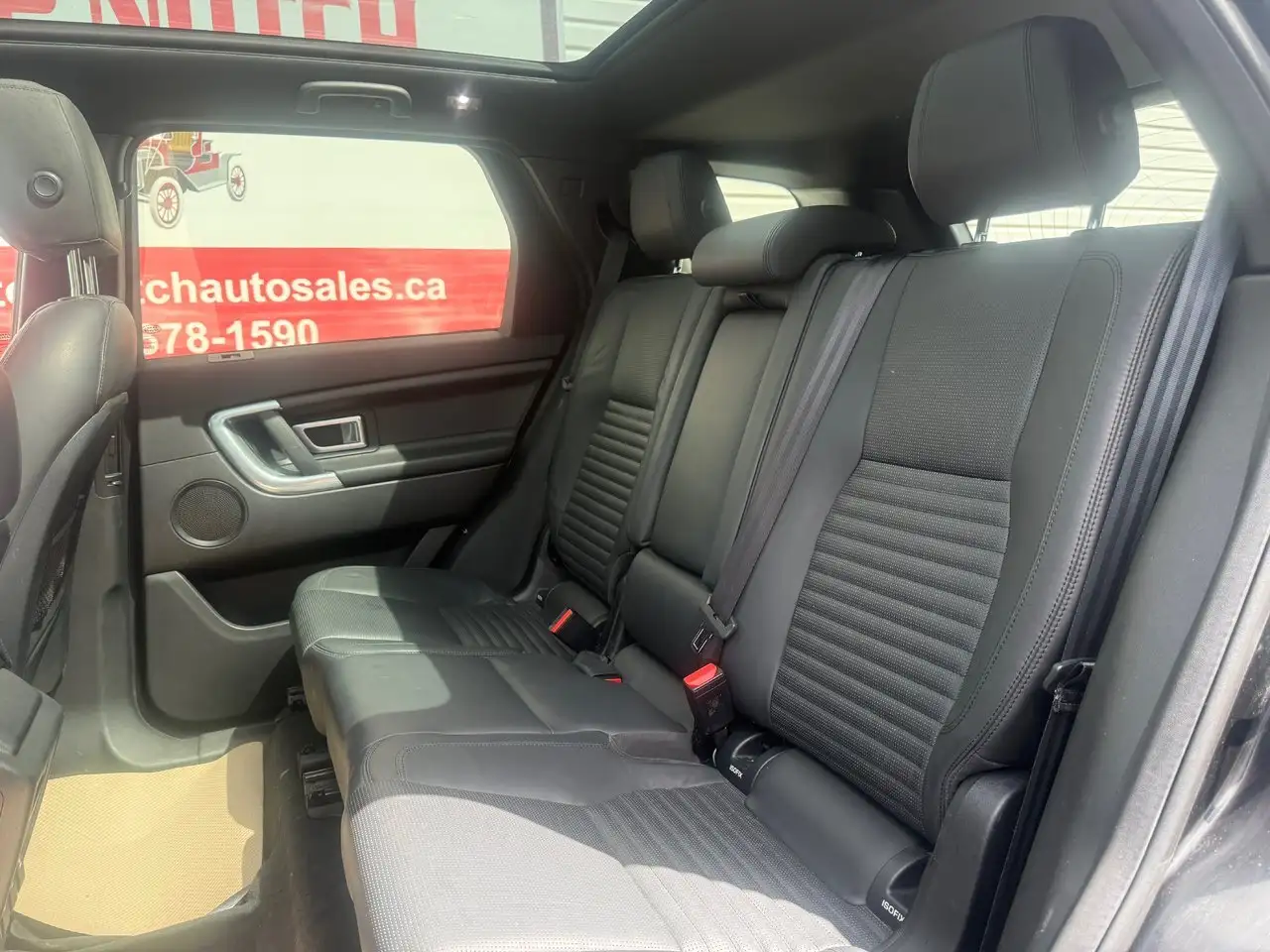 Land Rover Discovery Sport снимка Land Rover Discovery Sport