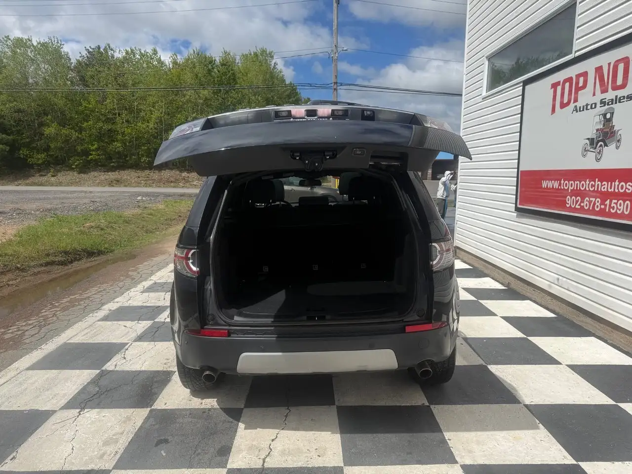 Land Rover Discovery Sport снимка Land Rover Discovery Sport