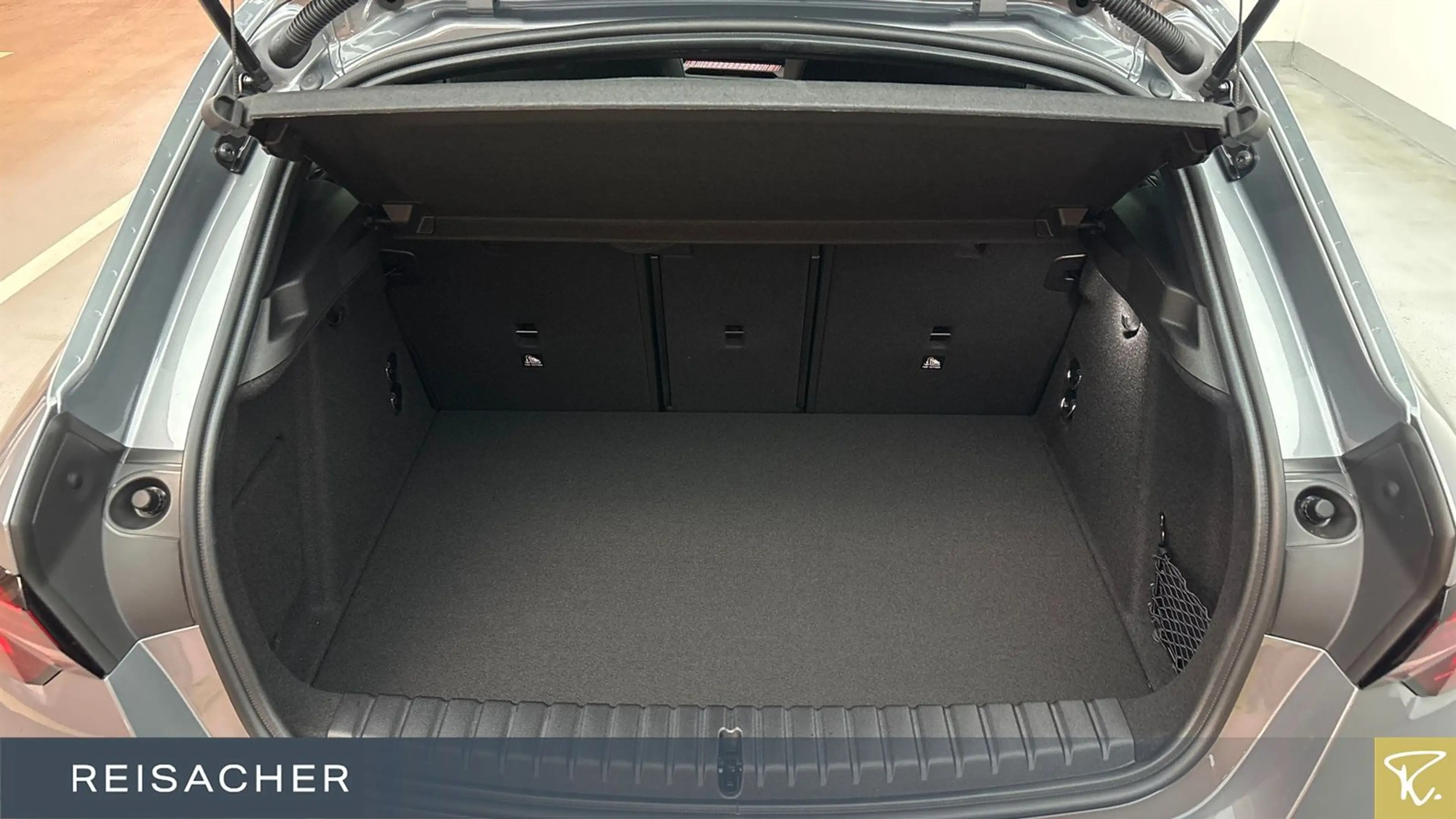 BMW 135 xDrive Sportpaket Autom. Parksystem DAB — photo 10