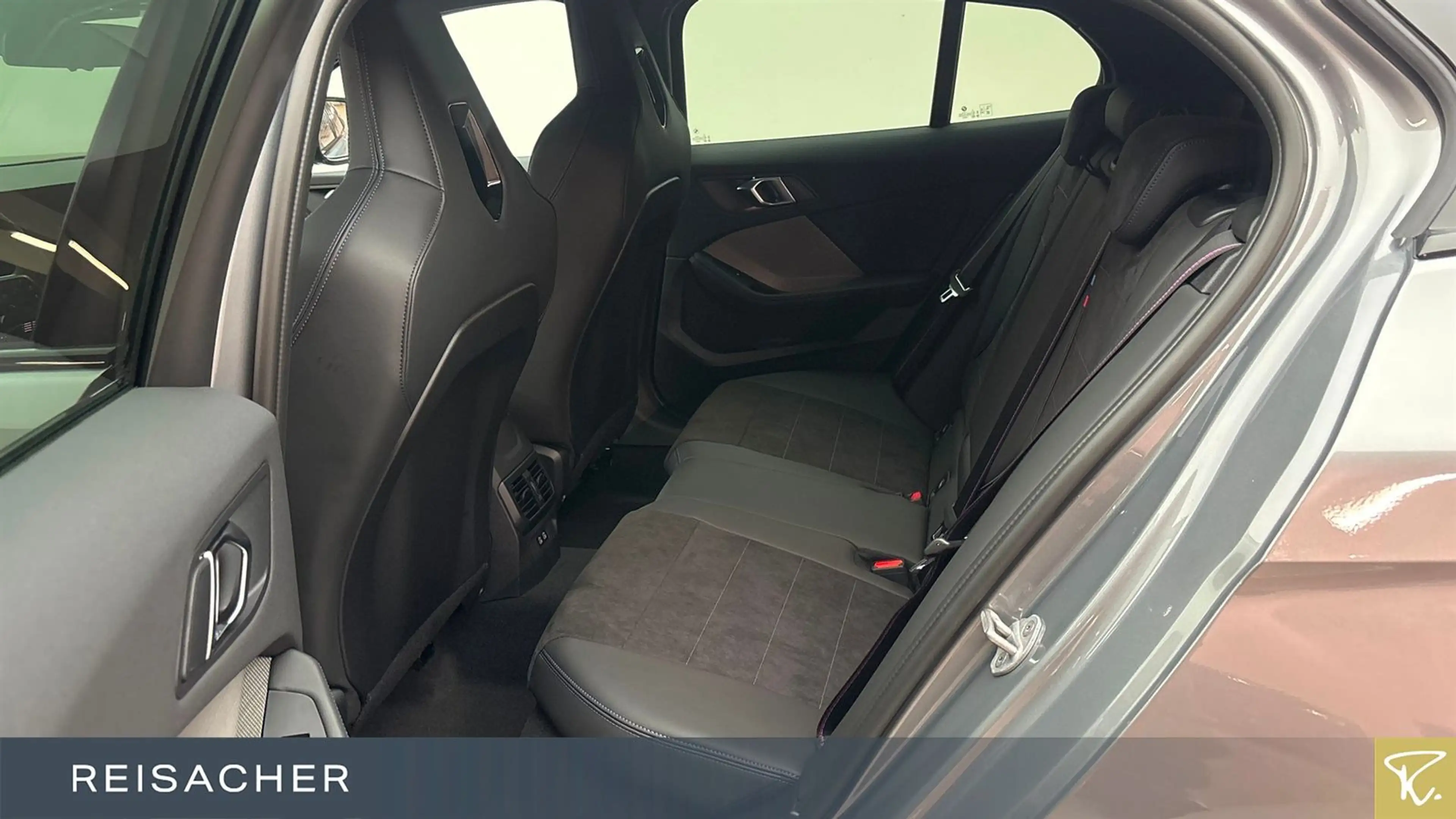 BMW 135 xDrive Sportpaket Autom. Parksystem DAB — photo 8