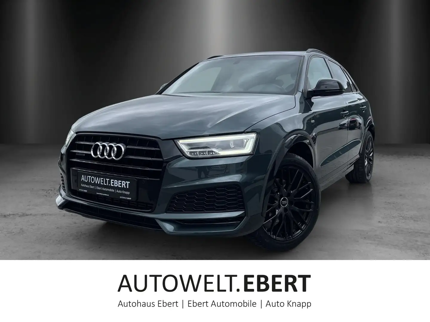 Audi Q3 2.0 TFSI quattro S-LINE Comp./PANO/KAMERA/LED Grün - 1