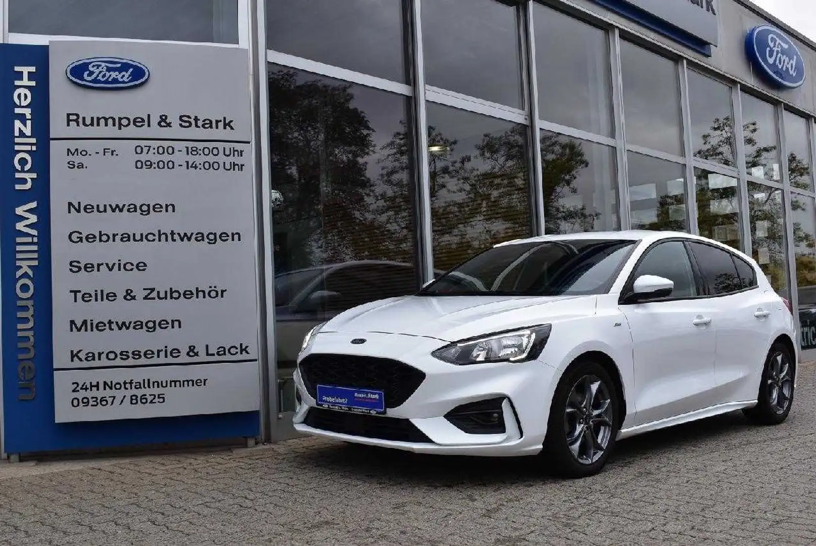 Ford Focus ST-Line Weiß - 1