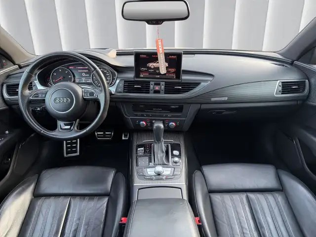 Audi A7 view 11
