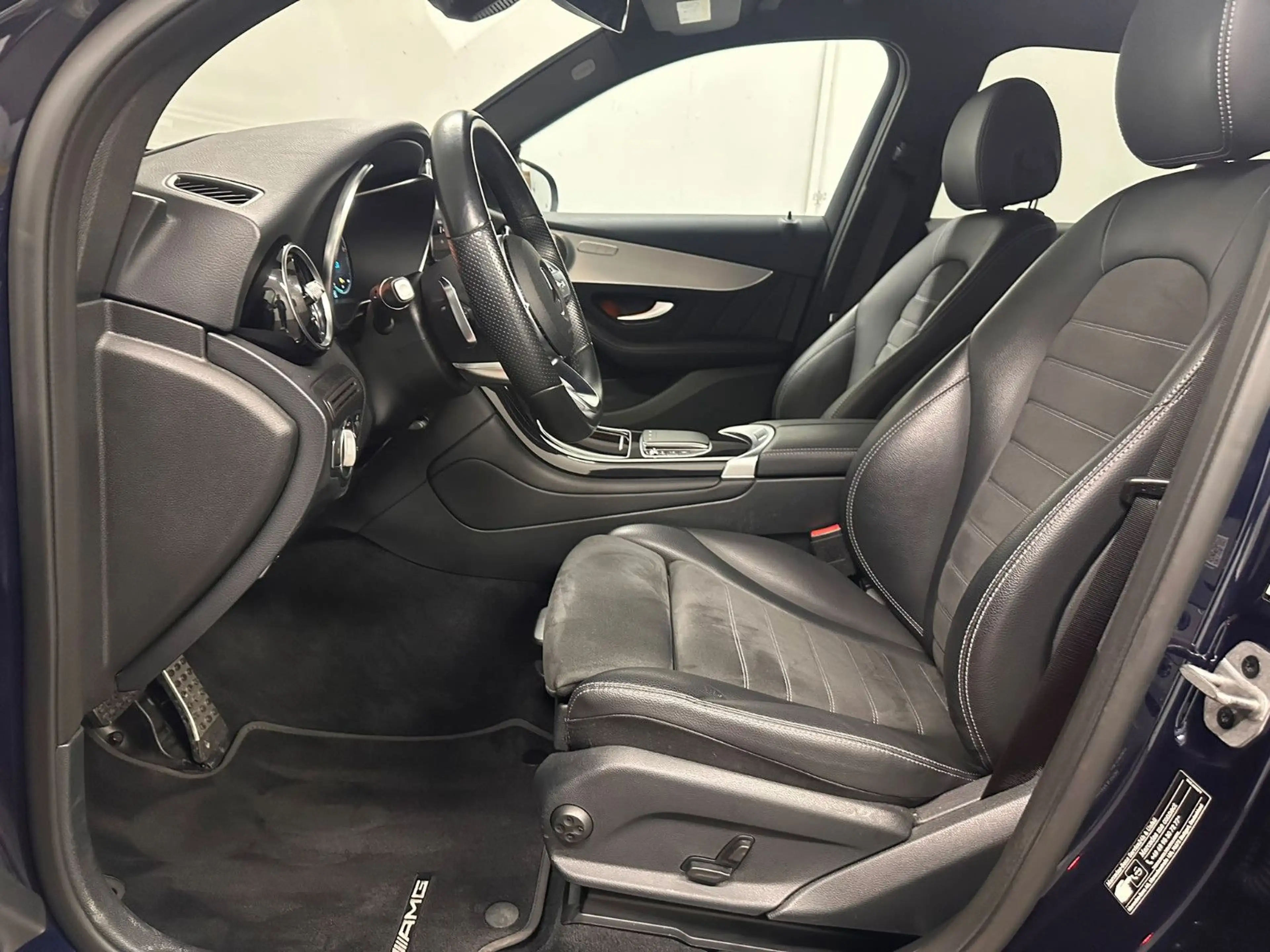 Mercedes-Benz GLC 300 de 4MATIC Autom.*AMG*NIGHT*HUD*KEYLESS* — photo 13