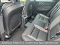Volvo XC60 T6AWD  R Design Recharge Plug-In Hybrid Schwarz - thumbnail 9