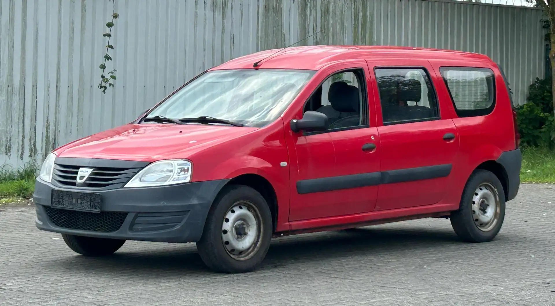 Dacia Logan 1.6 MPI EURO 5 Rot - 2