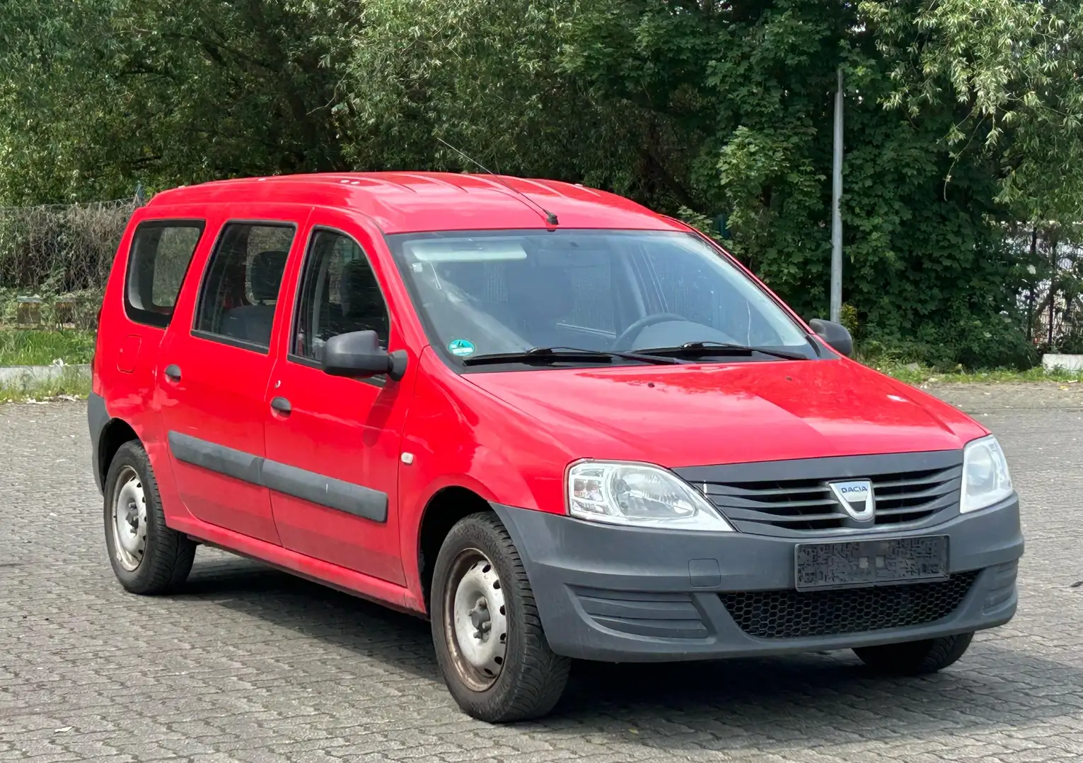 Dacia Logan 1.6 MPI EURO 5 Rot - 1