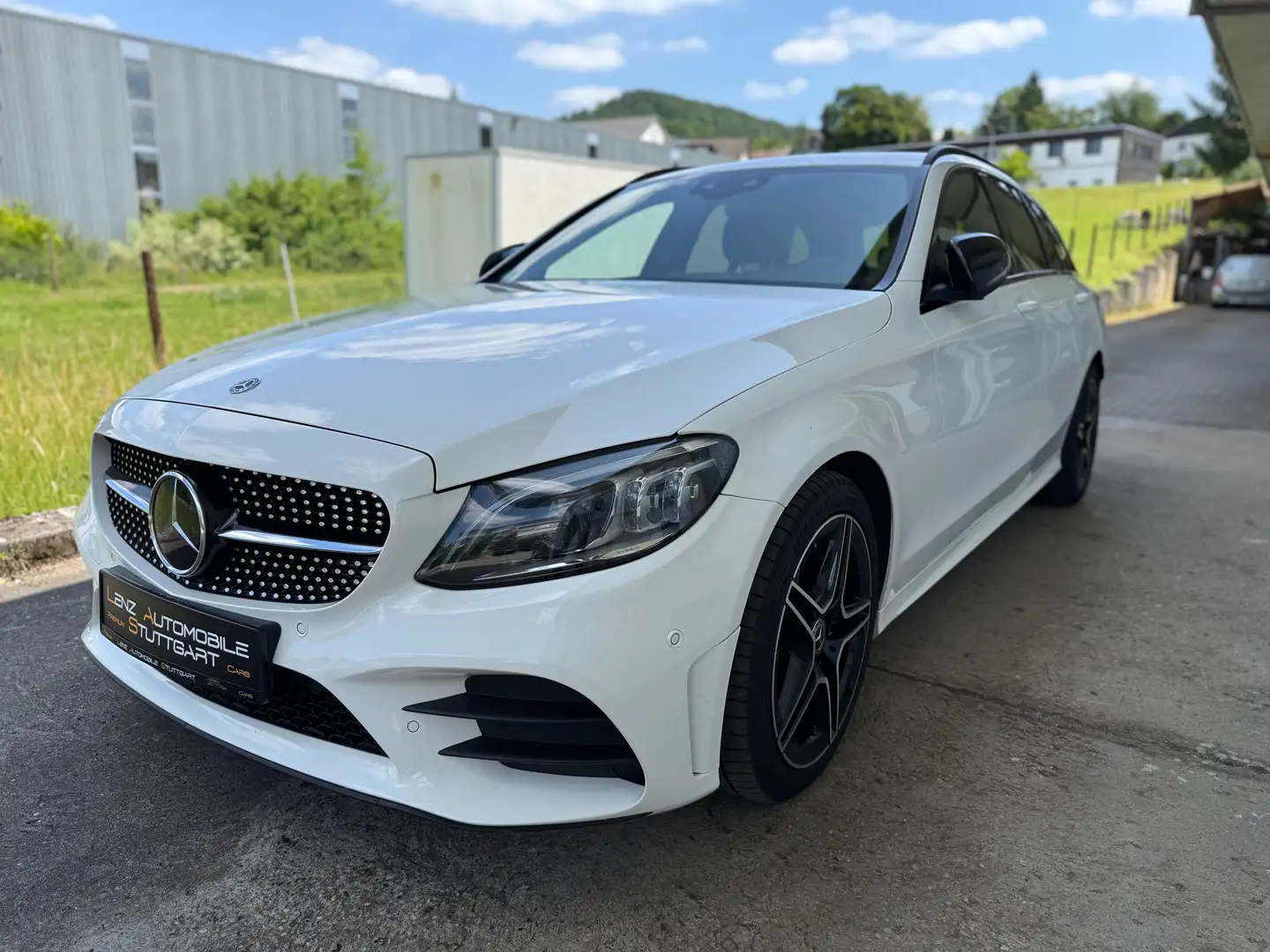 Mercedes-Benz C 300 C 300 T d AMG Night Edition Multibeam 1Hand Weiß - 2