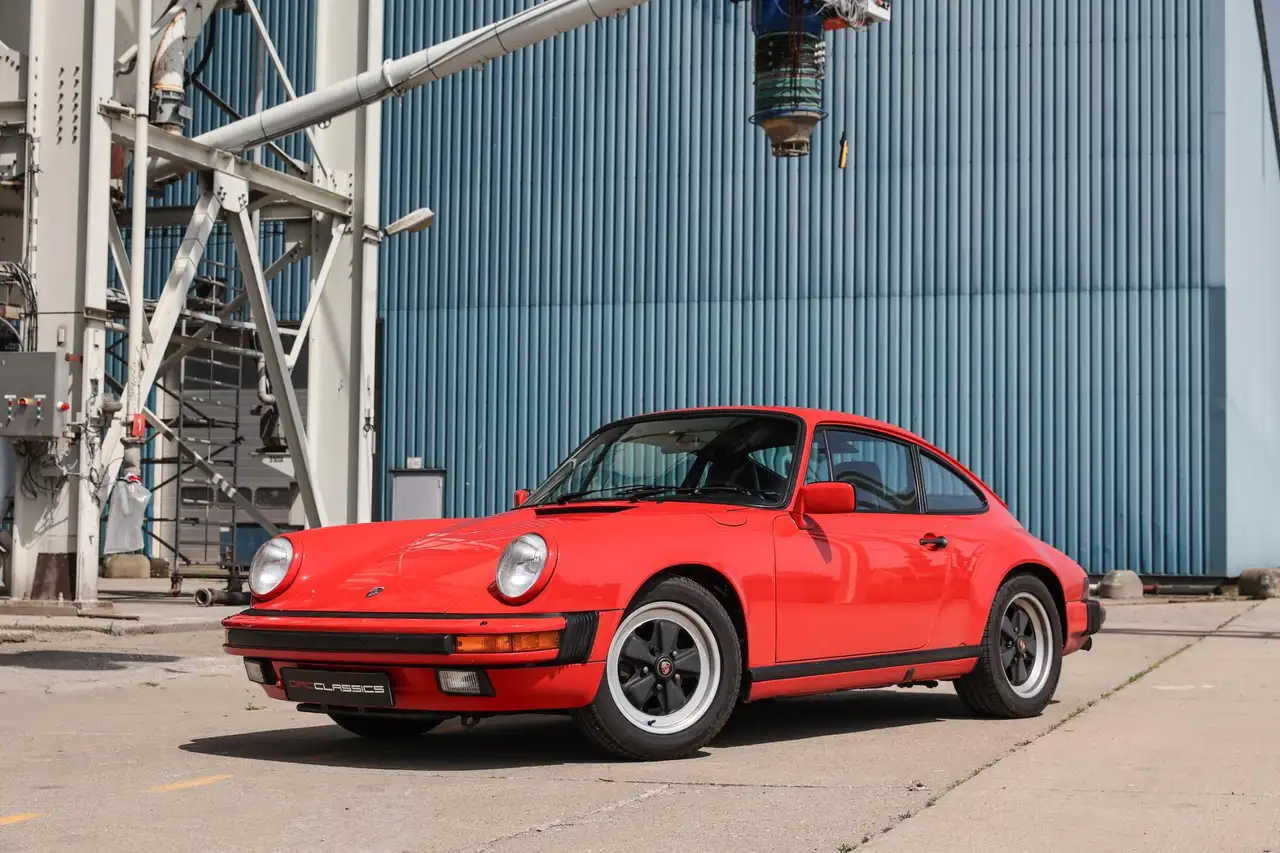 Porsche 911 Carrera 3.2 Coupé, foto 1