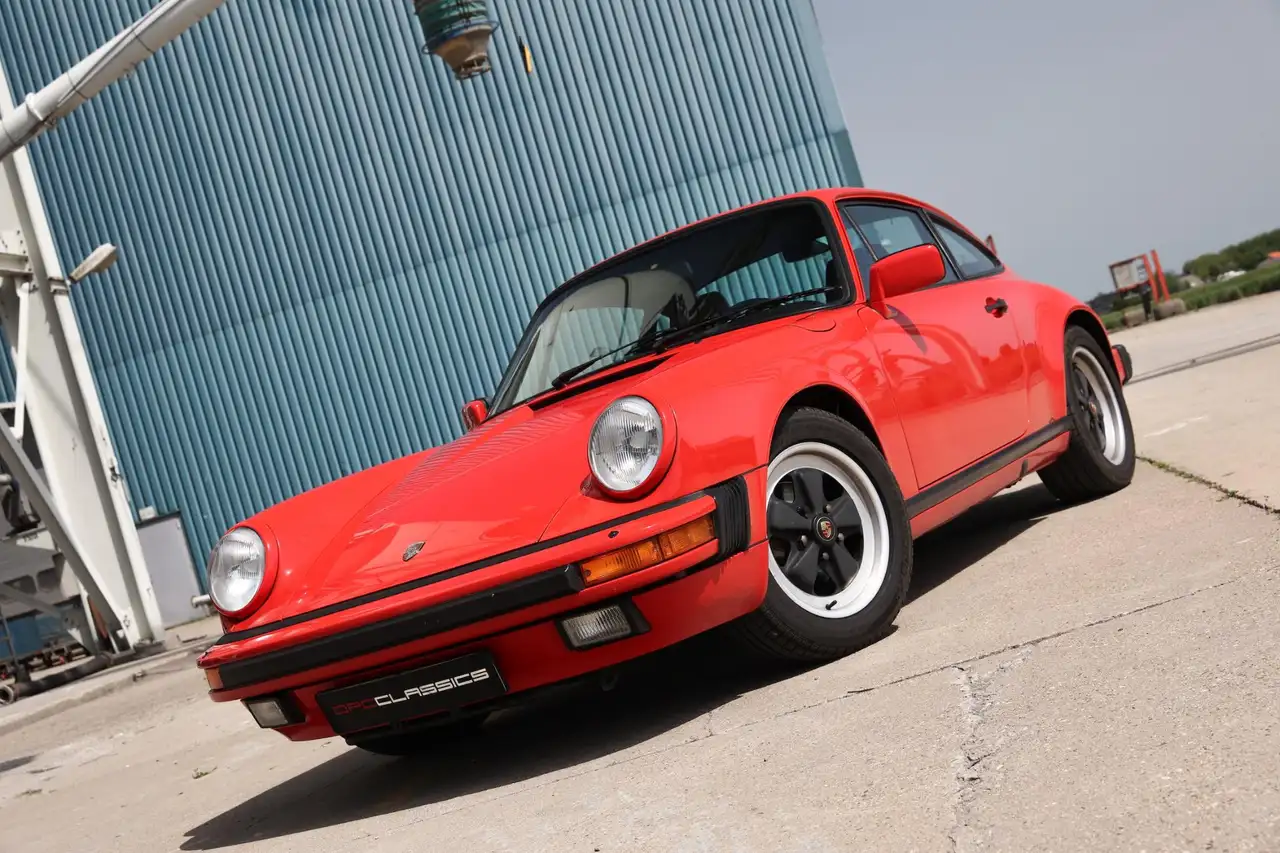 Porsche 911 Carrera 3.2 Coupé, foto 2