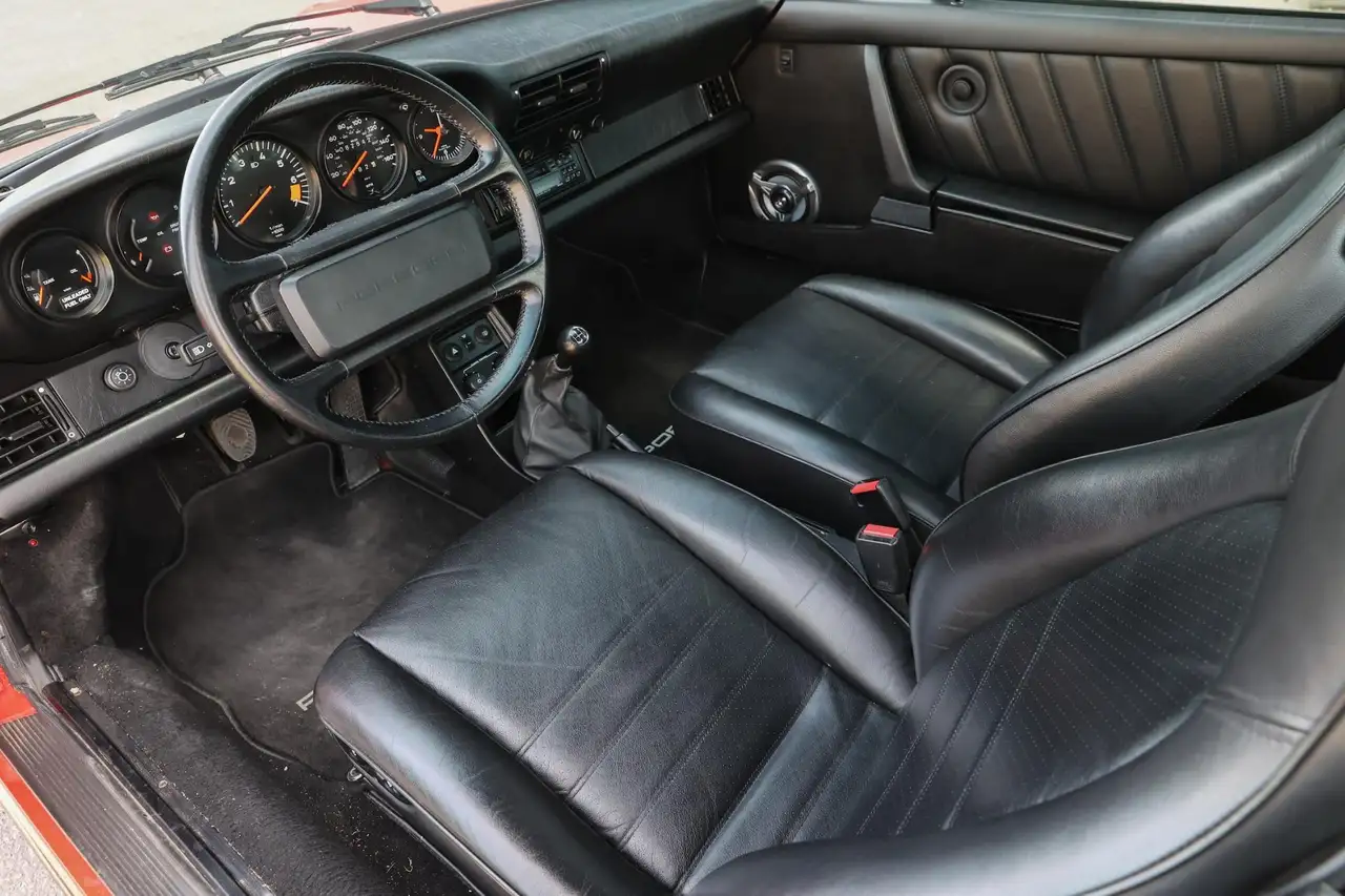 Porsche 911 Carrera 3.2 Coupé, foto 10