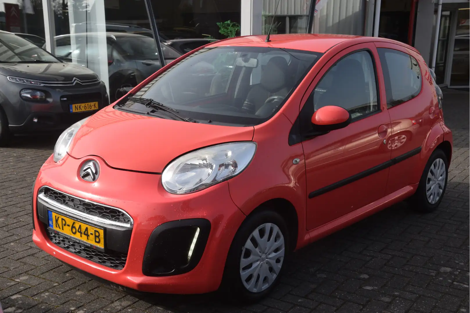 Citroen C1 1.0 Tendance Airco | 5drs | radio/CD Rot - 2