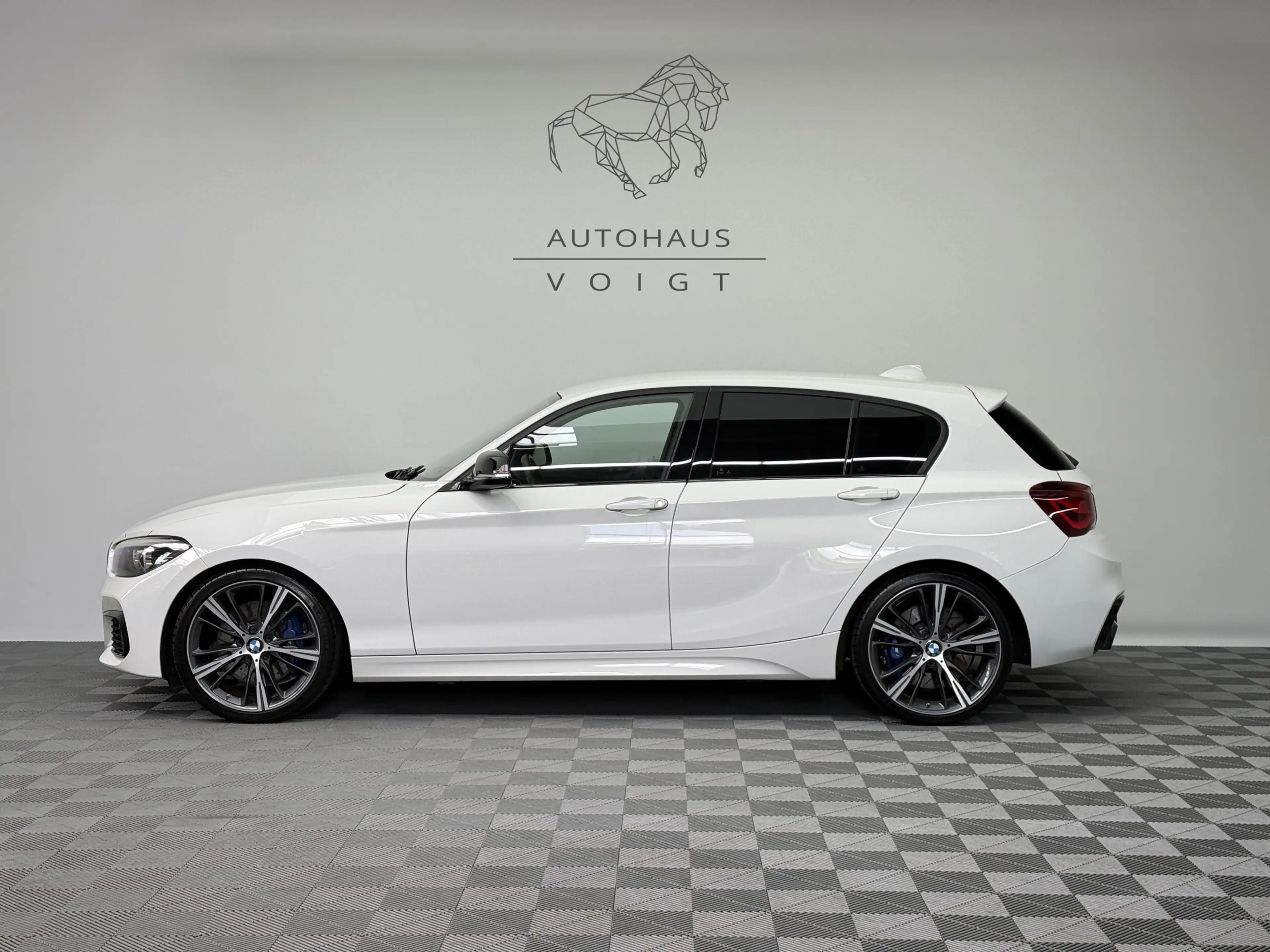 BMW 140 Special Edition|LED|HiFi|Keyless|Business|