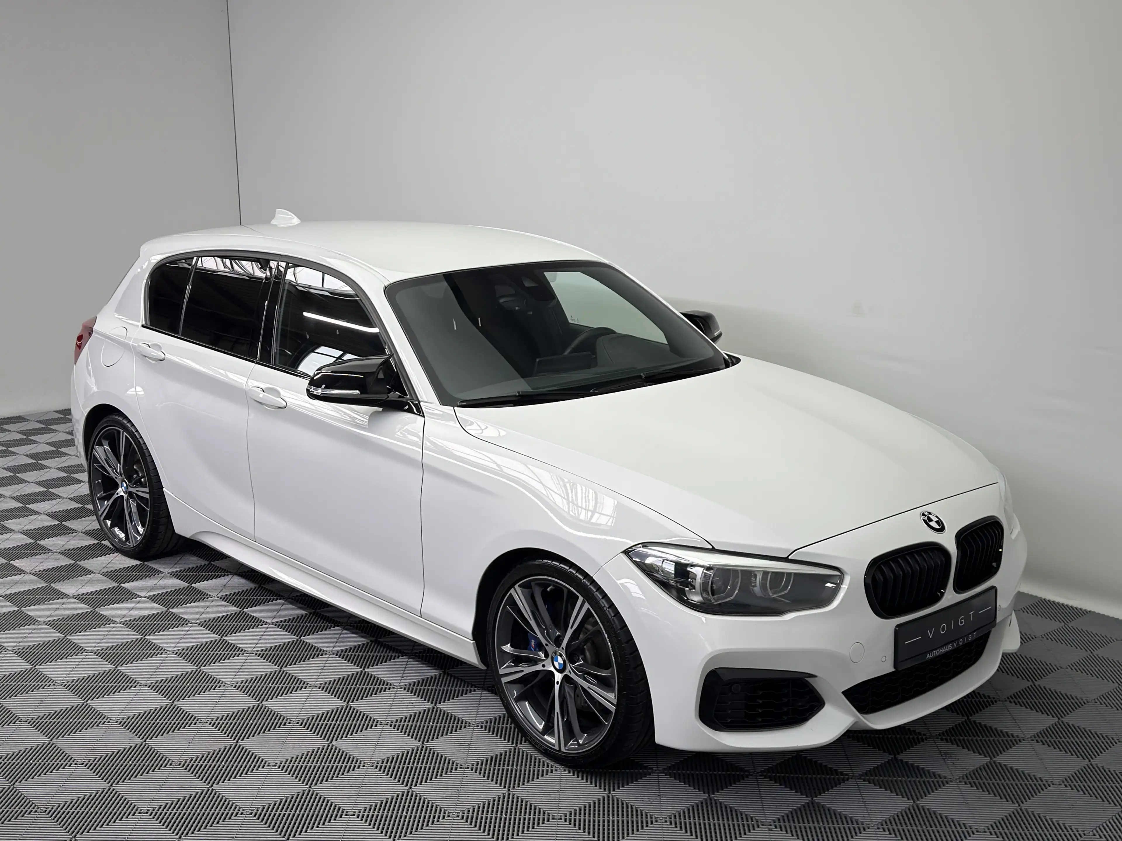 BMW 140 Special Edition|LED|HiFi|Keyless|Business| — photo 5