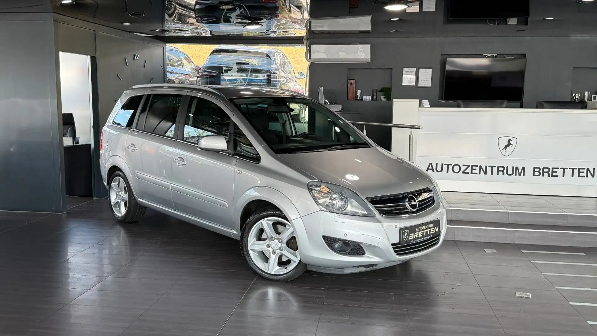 Opel Zafira B Family Plus*Navi*7-Sitzer*1.Hand Silber - 1