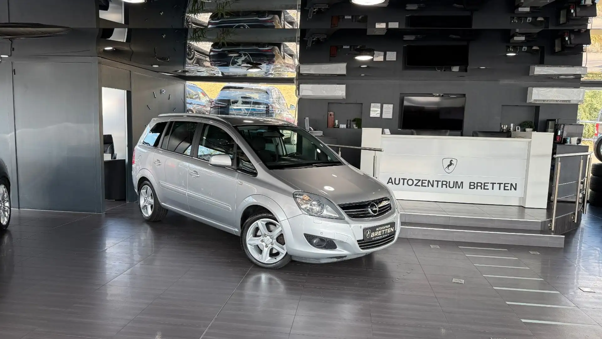 Opel Zafira B Family Plus*Navi*7-Sitzer*1.Hand Silber - 2